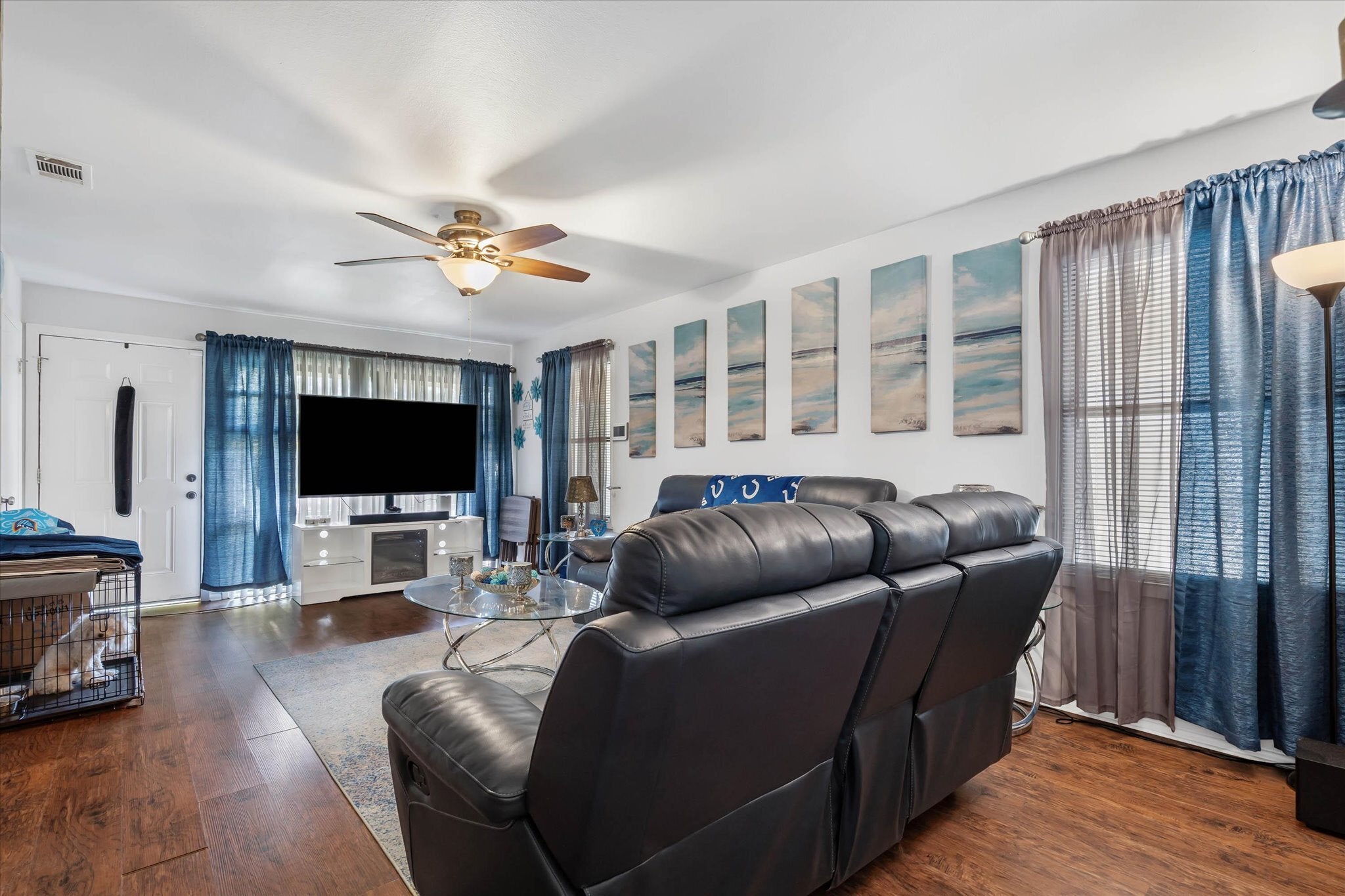 1453 Mamie Dr