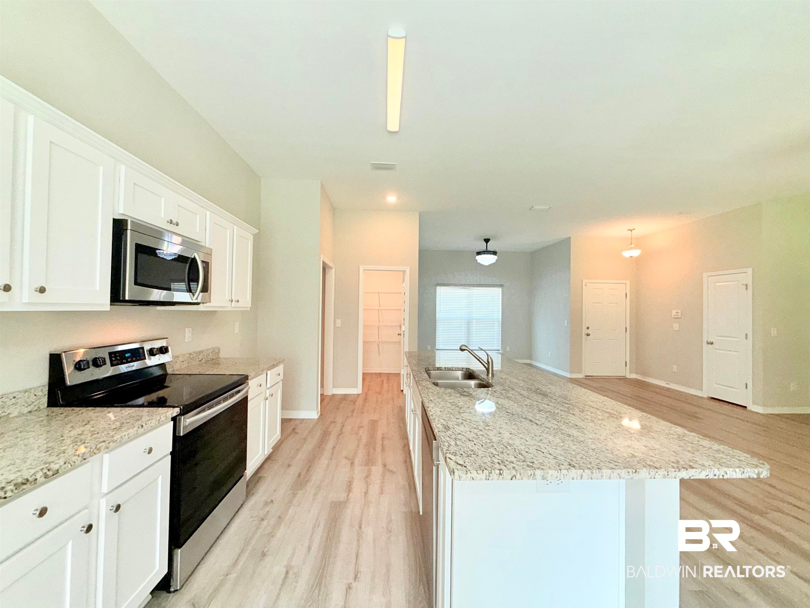 22715 College Avenue - Photo 4