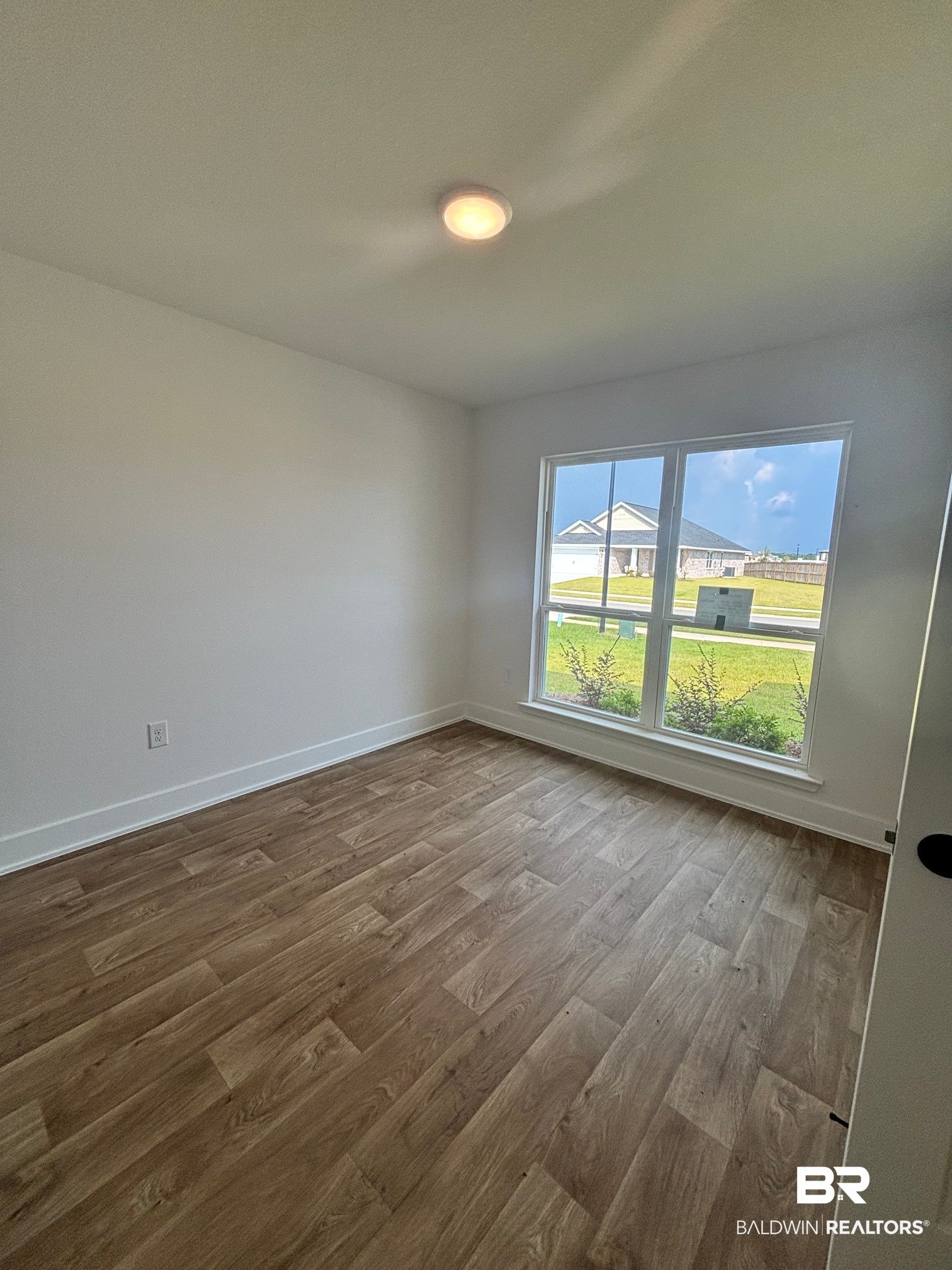 8833 Serama Drive