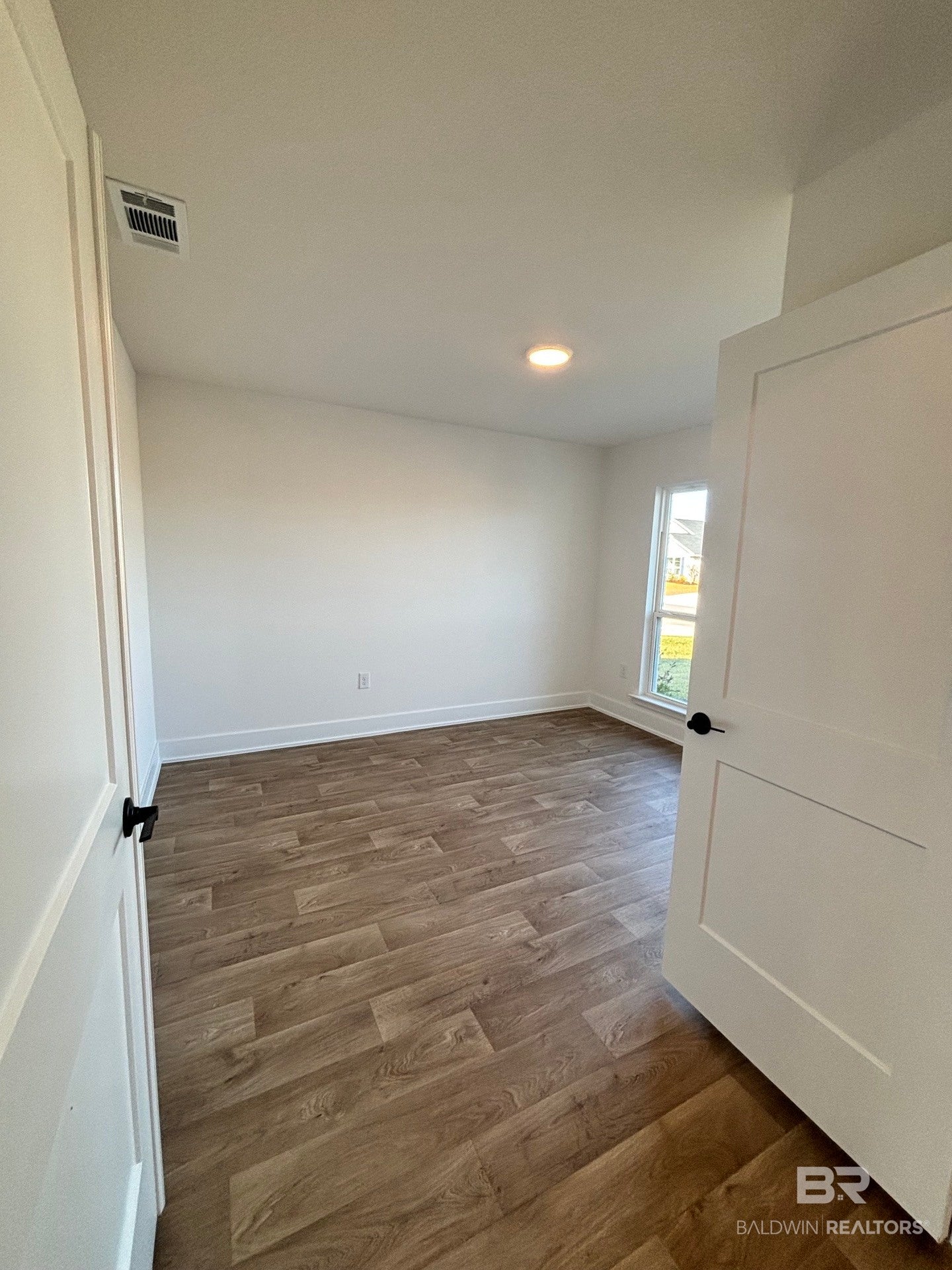 8833 Serama Drive
