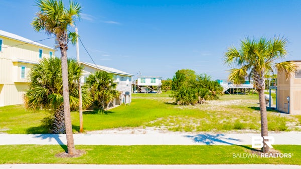 354 E 1ST AVE, GULF SHORES, AL 36542 - Image ad19e951bb347dee0fdec5f0a43fb056/1696903979