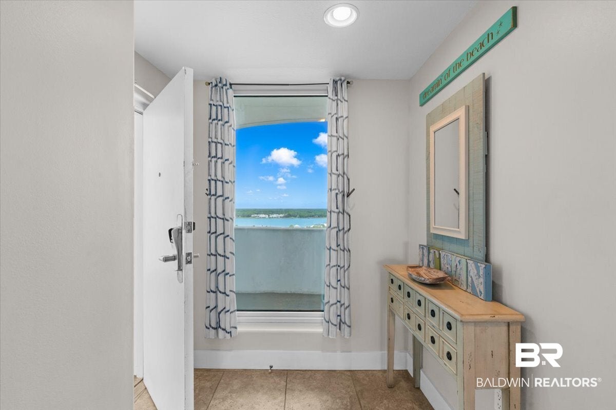 521 W Beach Boulevard UNIT 1502