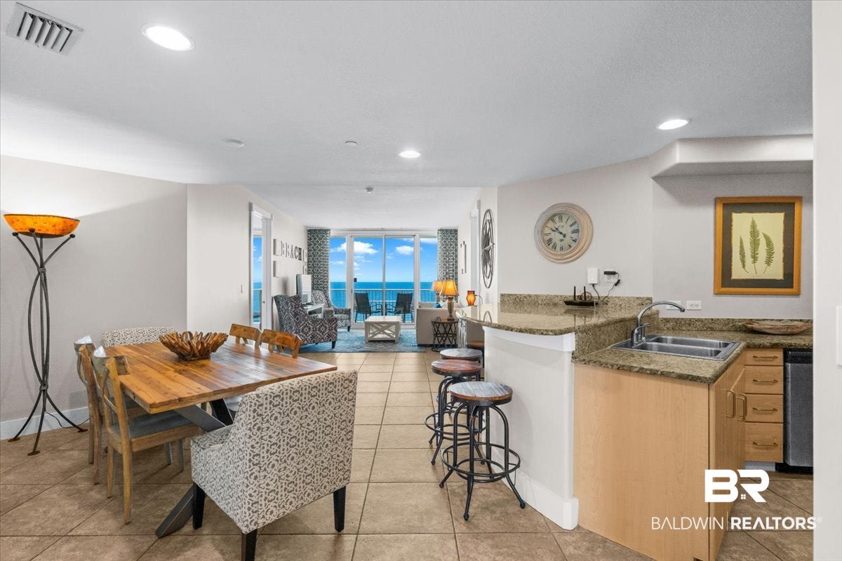 521 W Beach Boulevard UNIT 1502