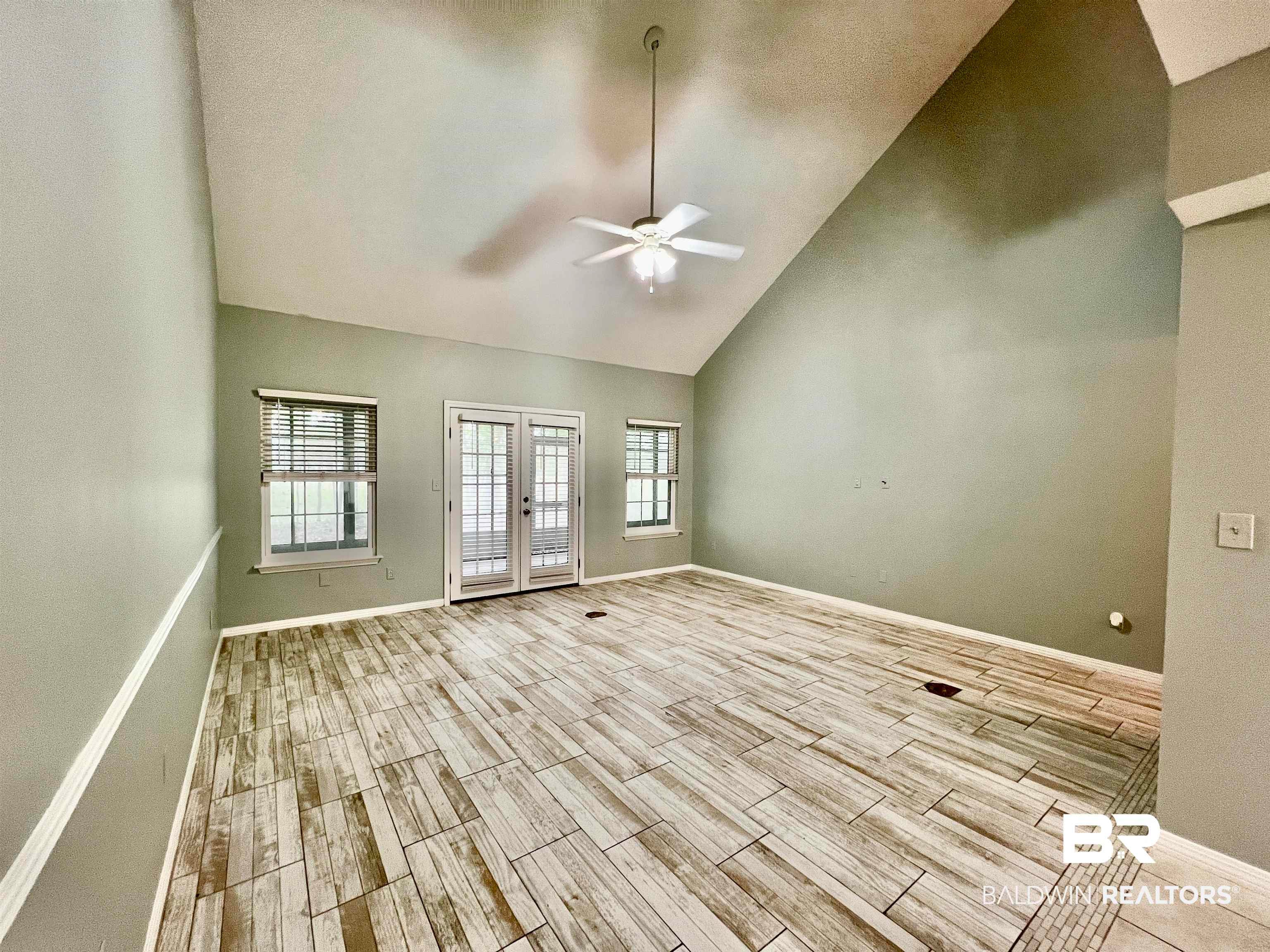 444 Clubhouse Drive 3C