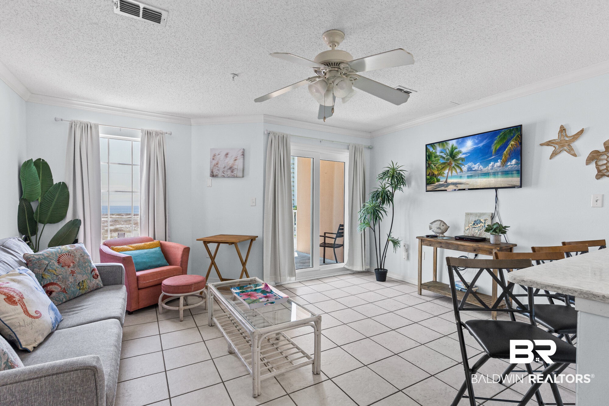 572 E Beach Blvd 303