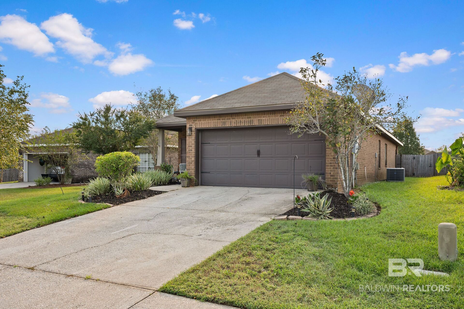 10484 Fionn Loop