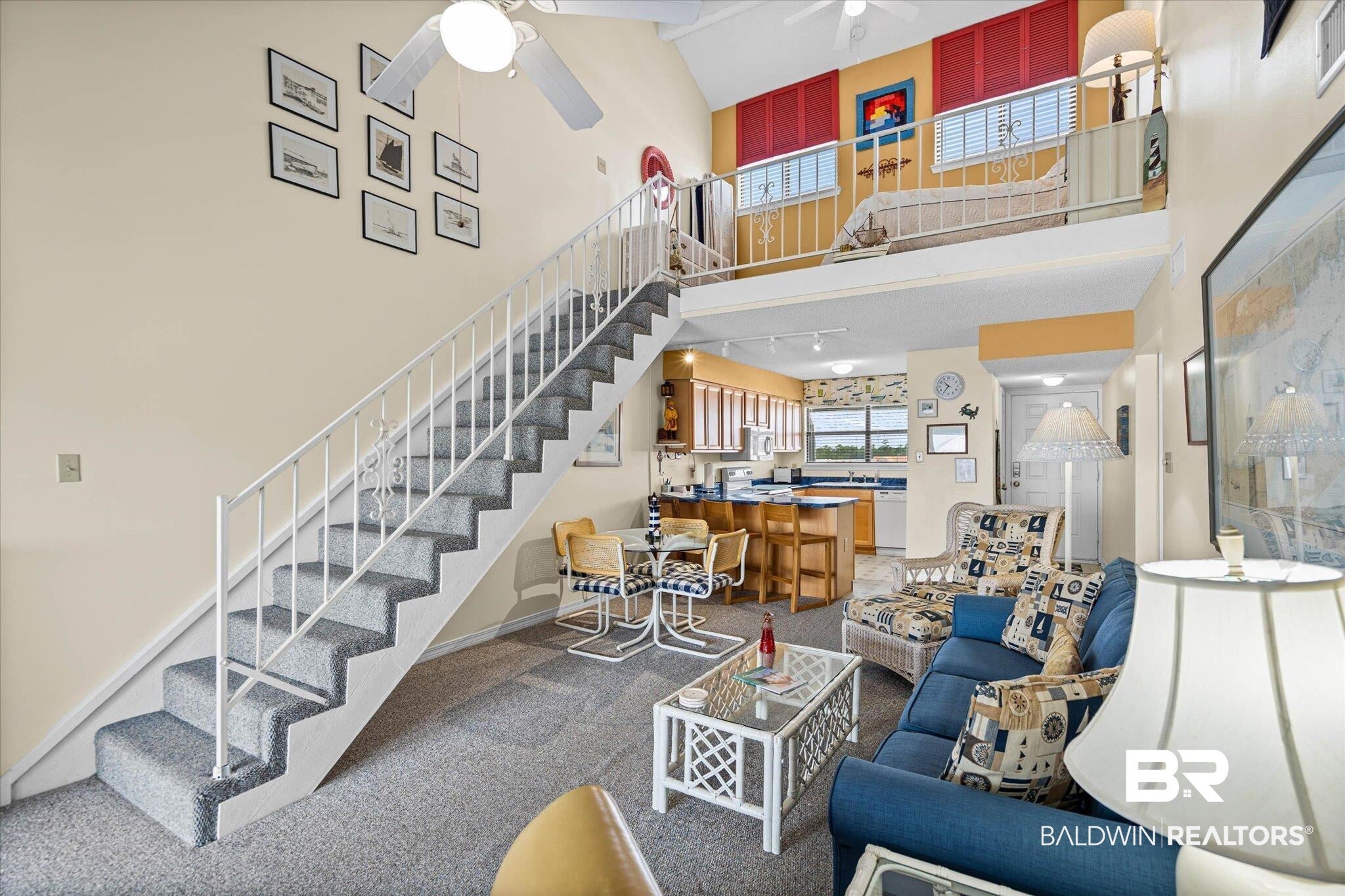 24649 Cross Lane 305