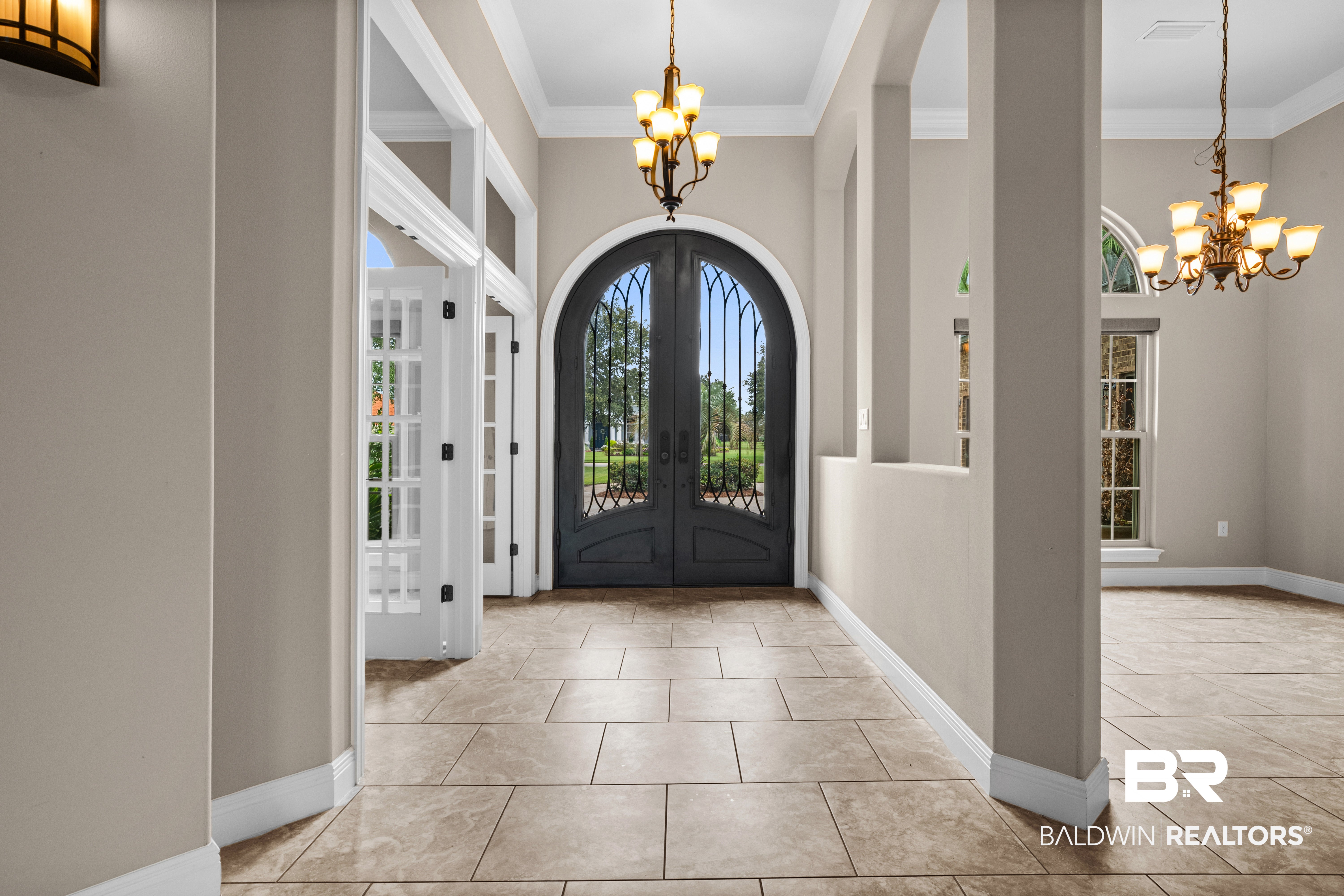 350 Cypress Lake Dr