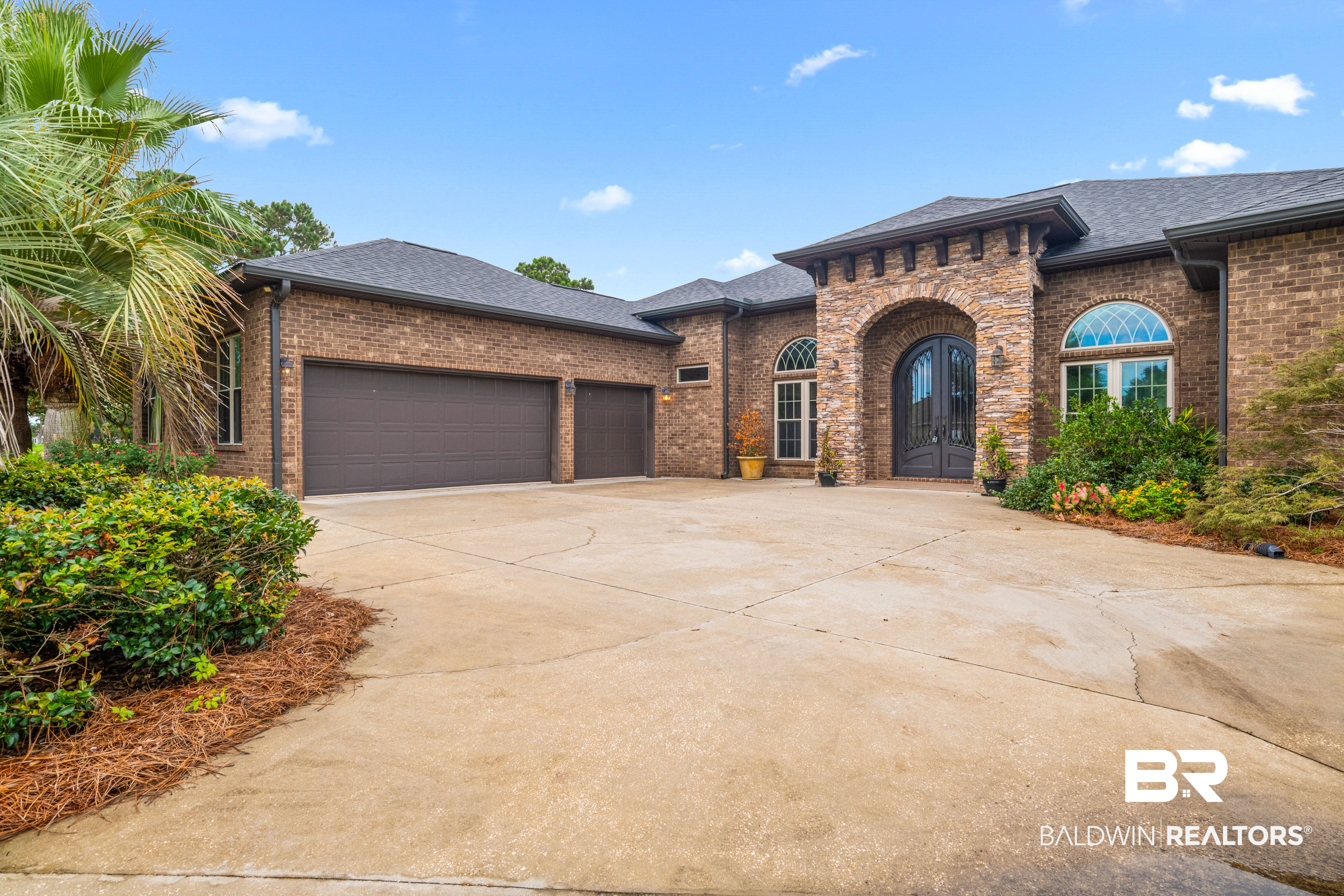 350 Cypress Lake Dr