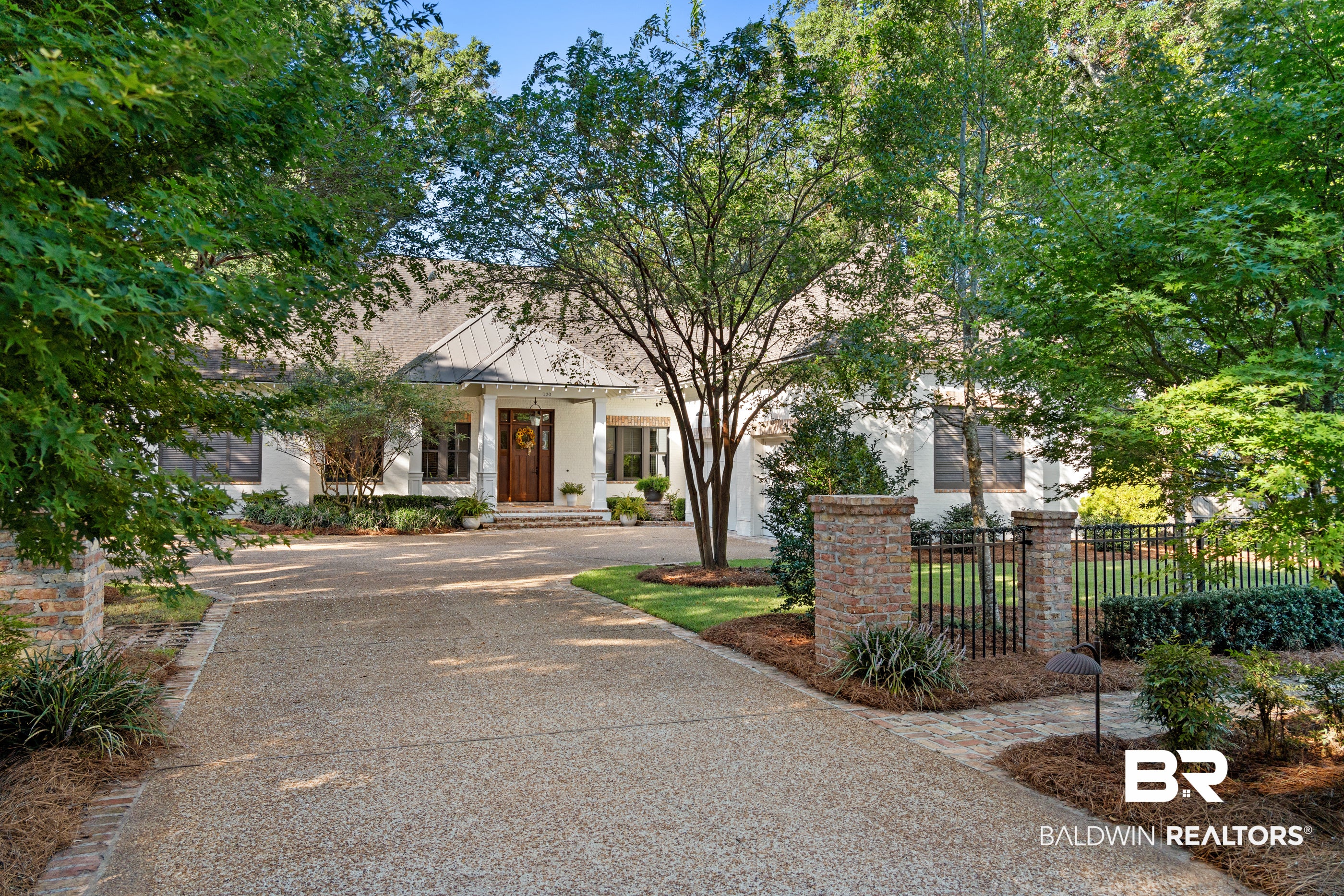 120 White Avenue