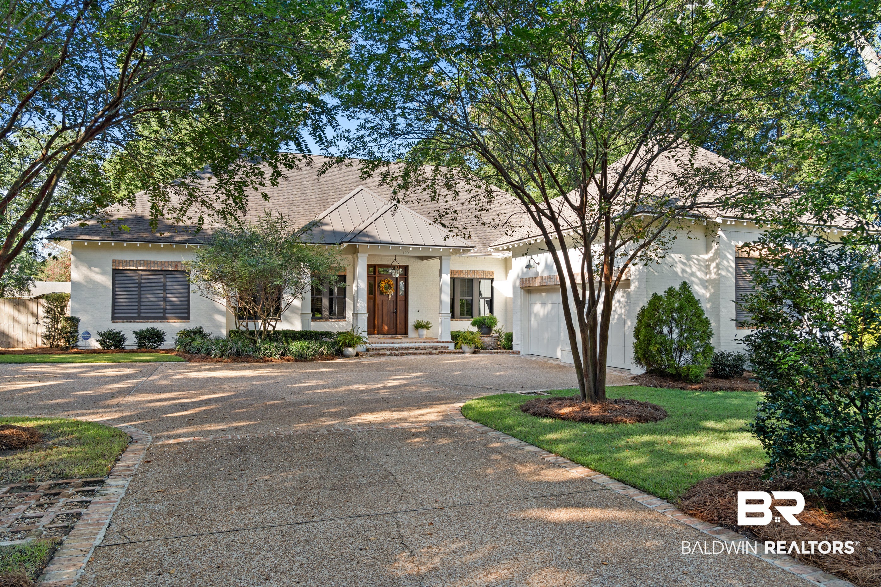 120 White Avenue