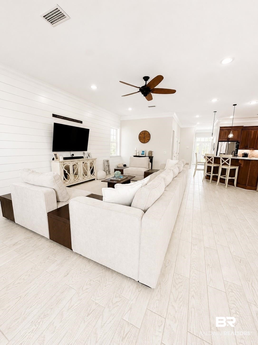 26423 Marina Rd # 26423, Orange Beach, AL, 36561, USA, 4 Bedrooms Bedrooms, ,5 BathroomsBathrooms,Residential,Pending,26423 Marina Rd # 26423,400274