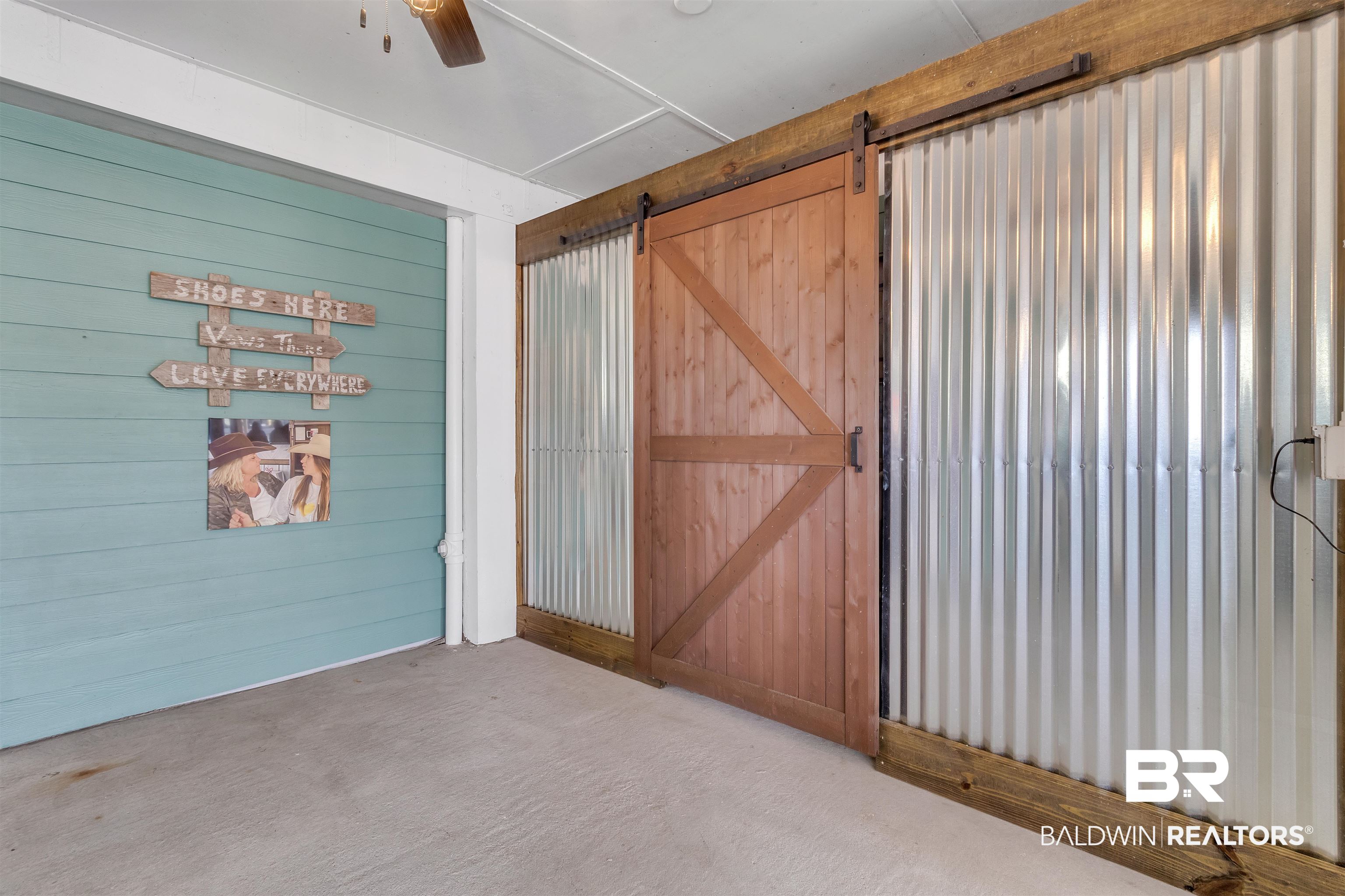 26423 Marina Rd # 26423, Orange Beach, AL, 36561, USA, 4 Bedrooms Bedrooms, ,5 BathroomsBathrooms,Residential,Pending,26423 Marina Rd # 26423,400274
