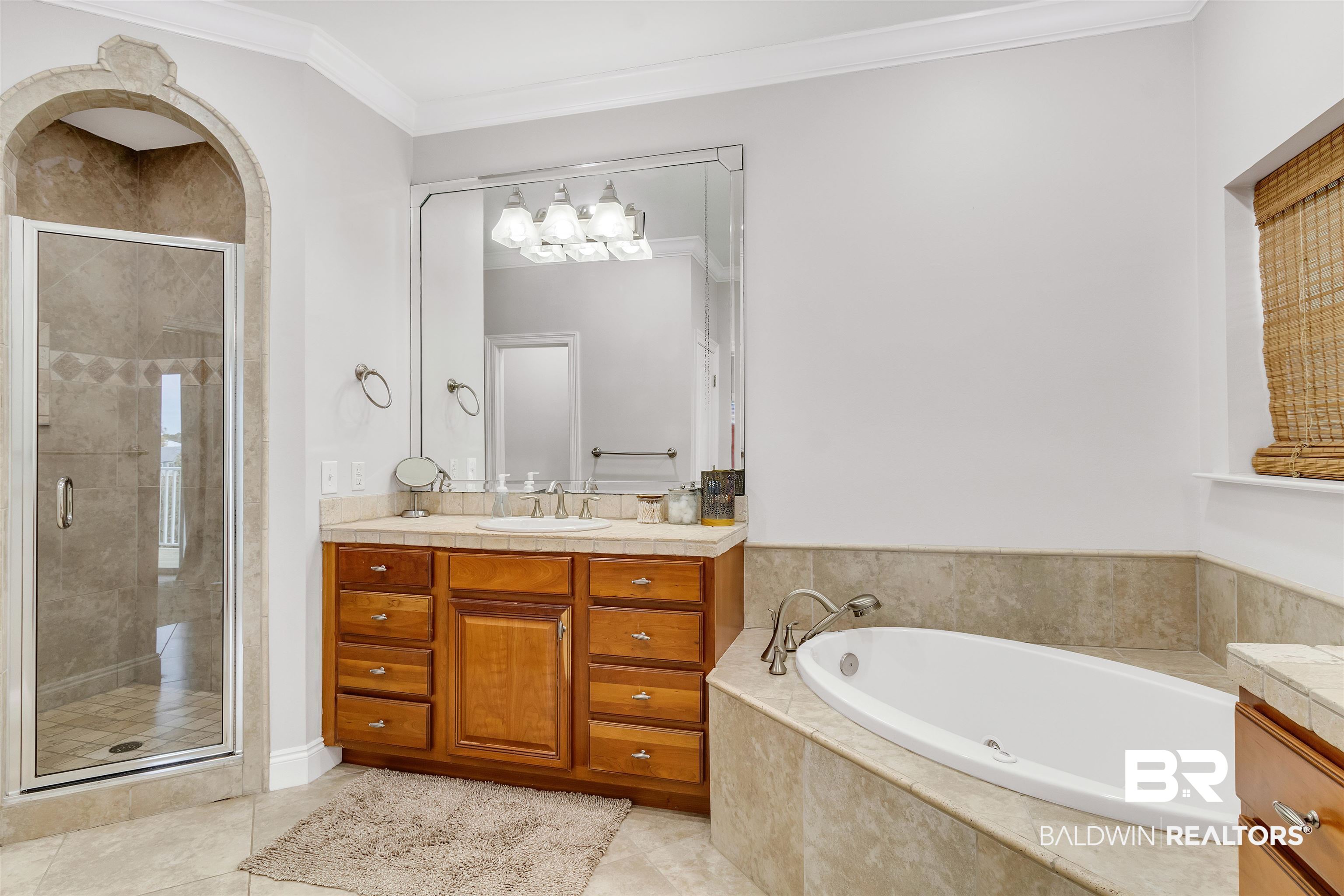 26423 Marina Rd # 26423, Orange Beach, AL, 36561, USA, 4 Bedrooms Bedrooms, ,5 BathroomsBathrooms,Residential,Pending,26423 Marina Rd # 26423,400274