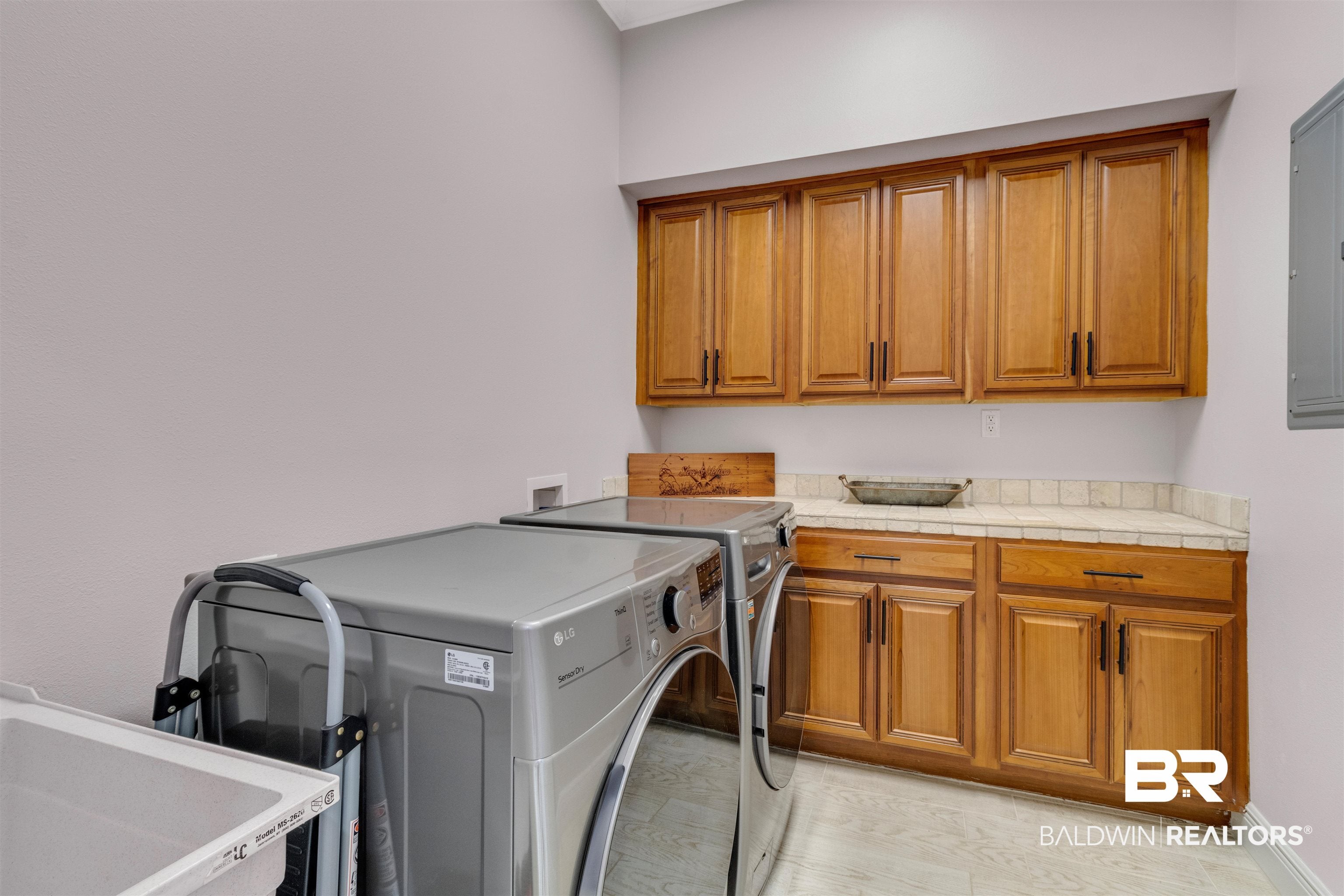 26423 Marina Rd # 26423, Orange Beach, AL, 36561, USA, 4 Bedrooms Bedrooms, ,5 BathroomsBathrooms,Residential,Pending,26423 Marina Rd # 26423,400274