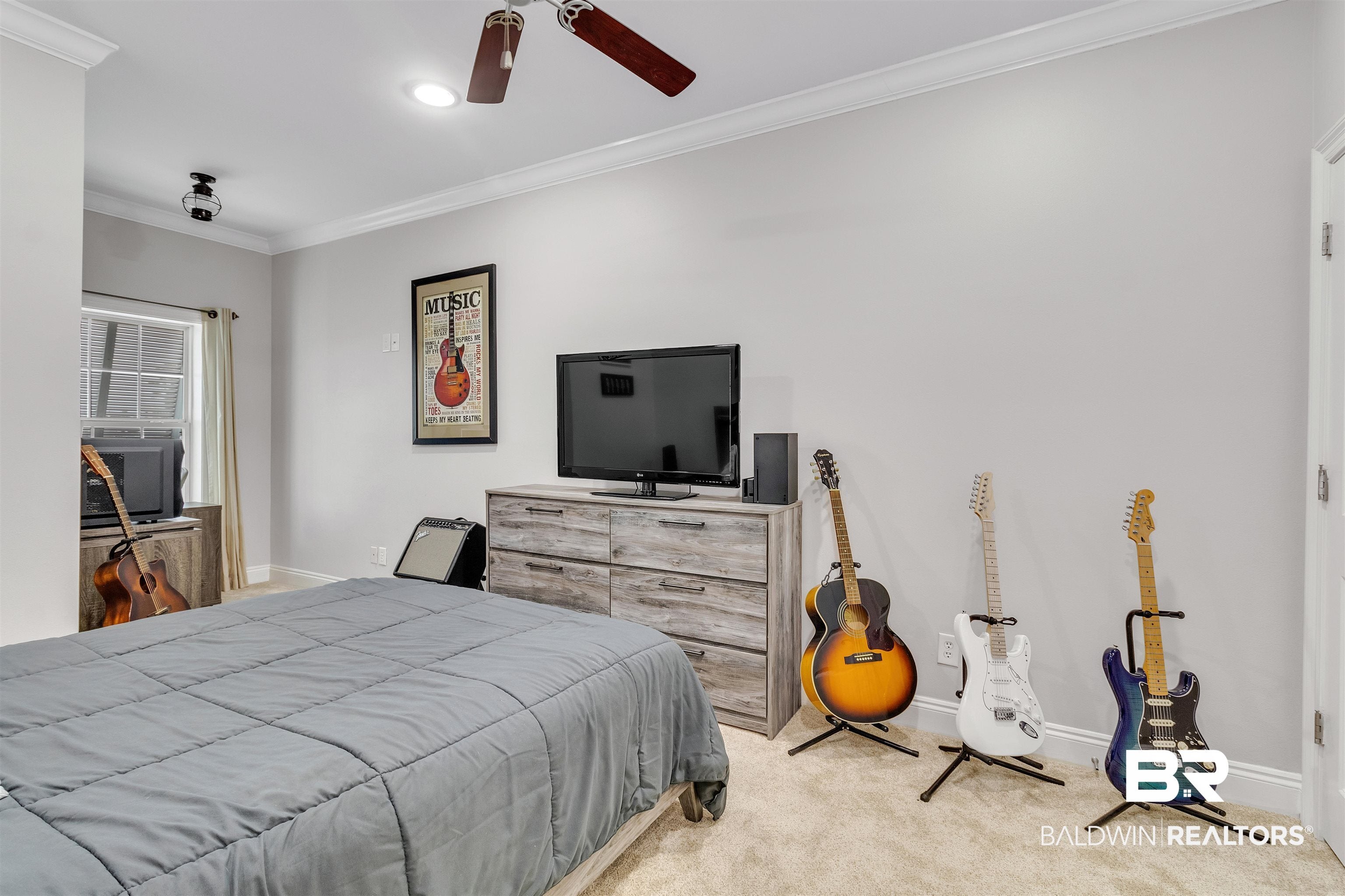 26423 Marina Rd # 26423, Orange Beach, AL, 36561, USA, 4 Bedrooms Bedrooms, ,5 BathroomsBathrooms,Residential,Pending,26423 Marina Rd # 26423,400274