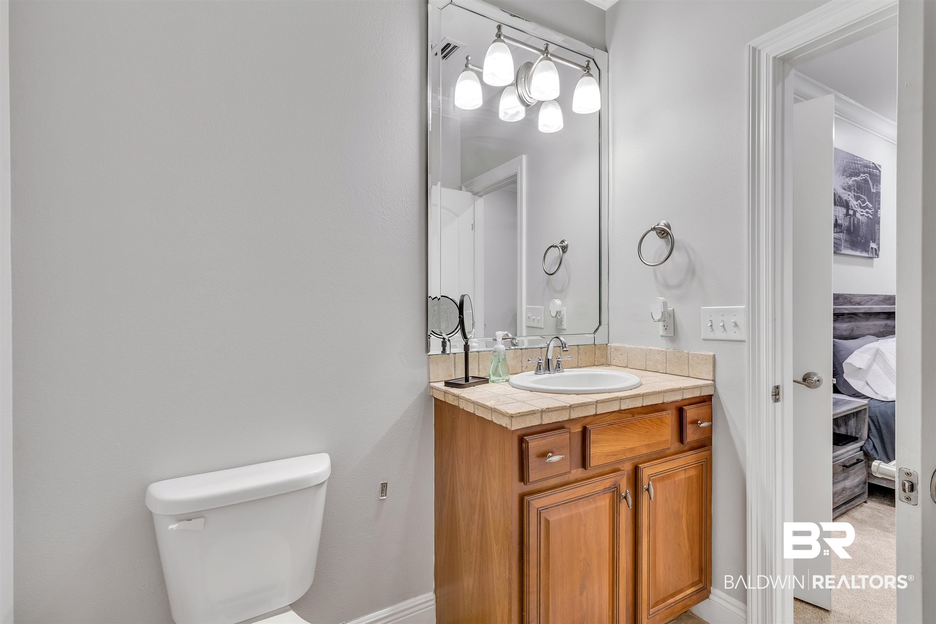 26423 Marina Rd # 26423, Orange Beach, AL, 36561, USA, 4 Bedrooms Bedrooms, ,5 BathroomsBathrooms,Residential,Pending,26423 Marina Rd # 26423,400274