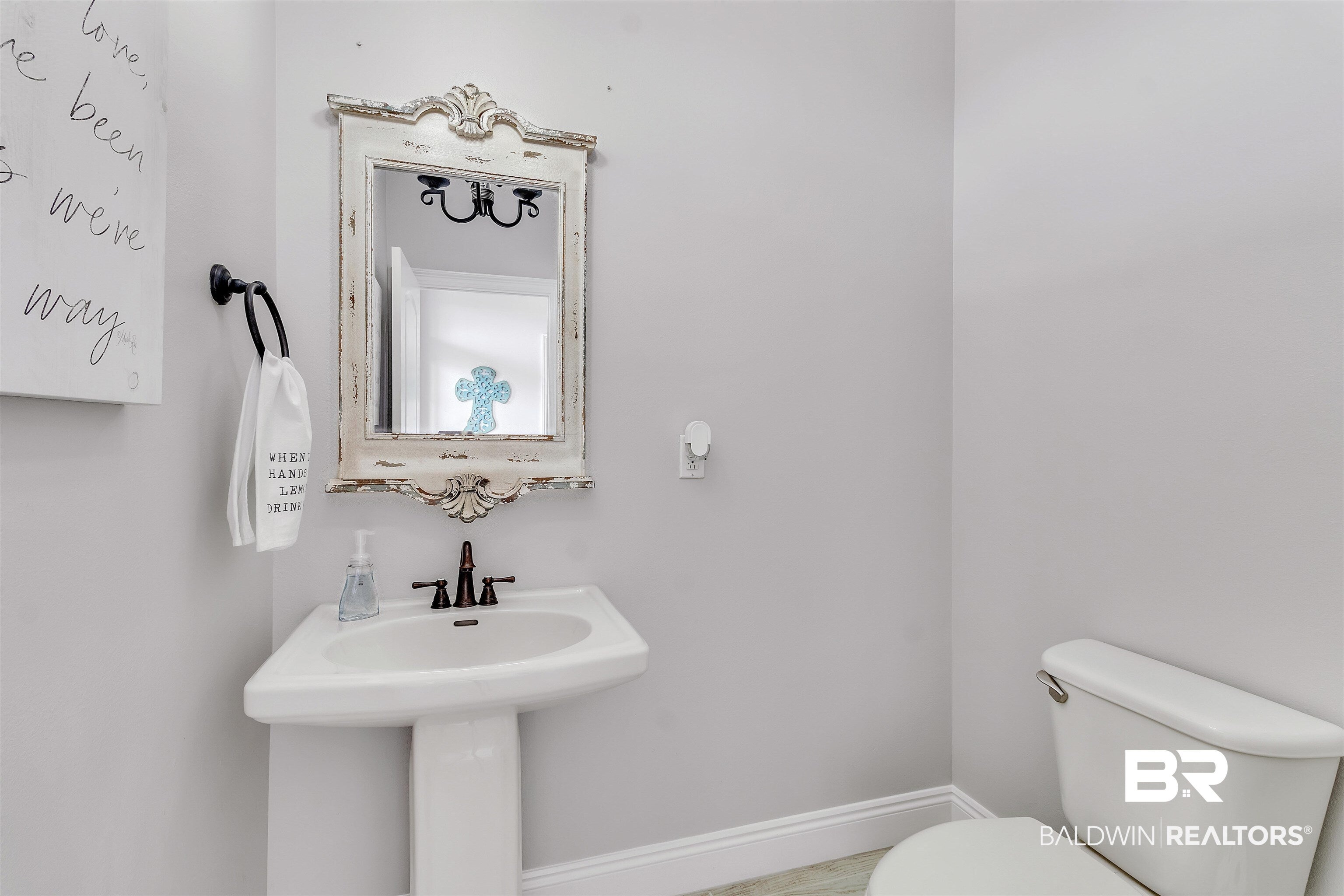 26423 Marina Rd # 26423, Orange Beach, AL, 36561, USA, 4 Bedrooms Bedrooms, ,5 BathroomsBathrooms,Residential,Pending,26423 Marina Rd # 26423,400274