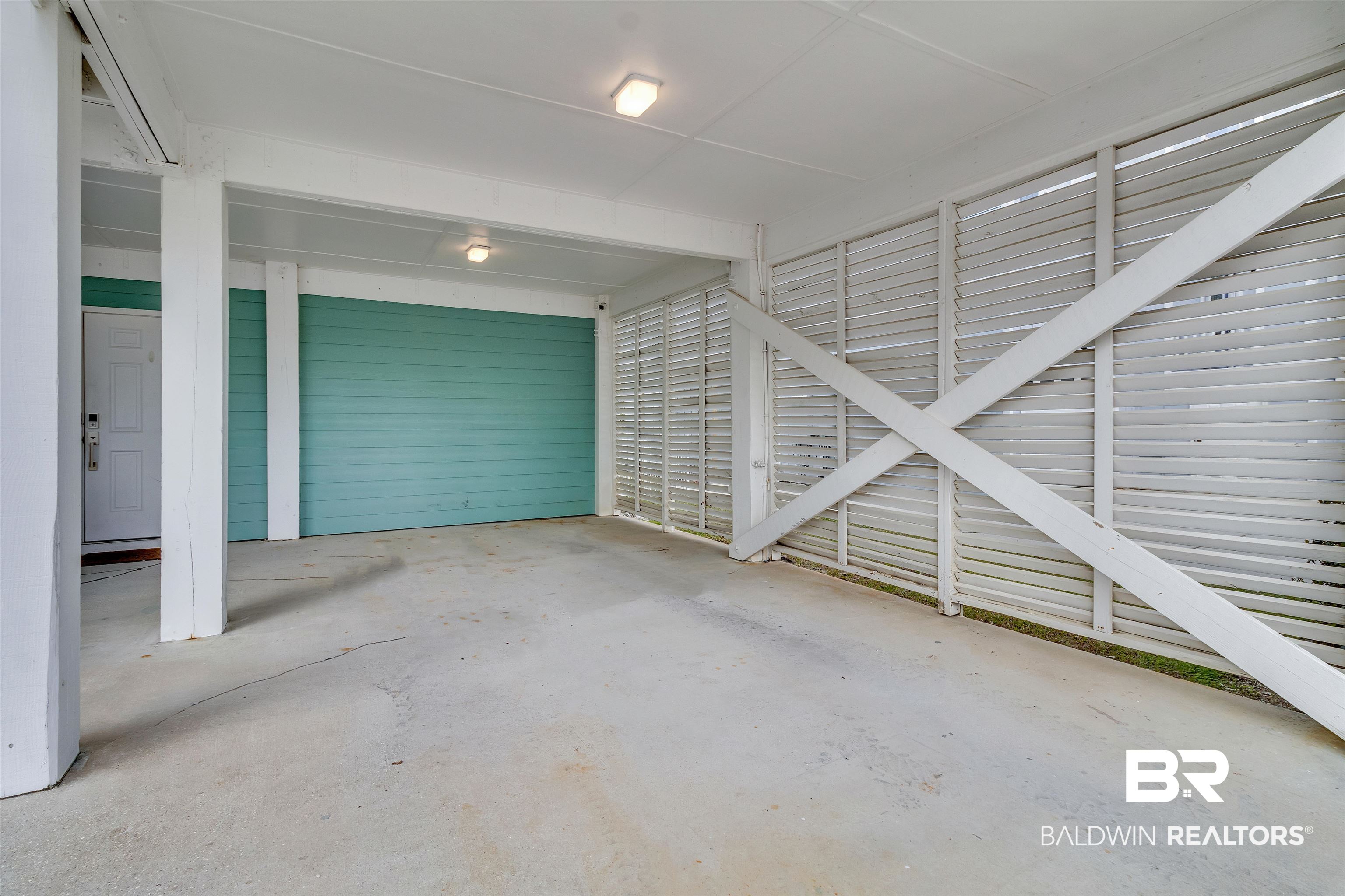 26423 Marina Rd # 26423, Orange Beach, AL, 36561, USA, 4 Bedrooms Bedrooms, ,5 BathroomsBathrooms,Residential,Pending,26423 Marina Rd # 26423,400274