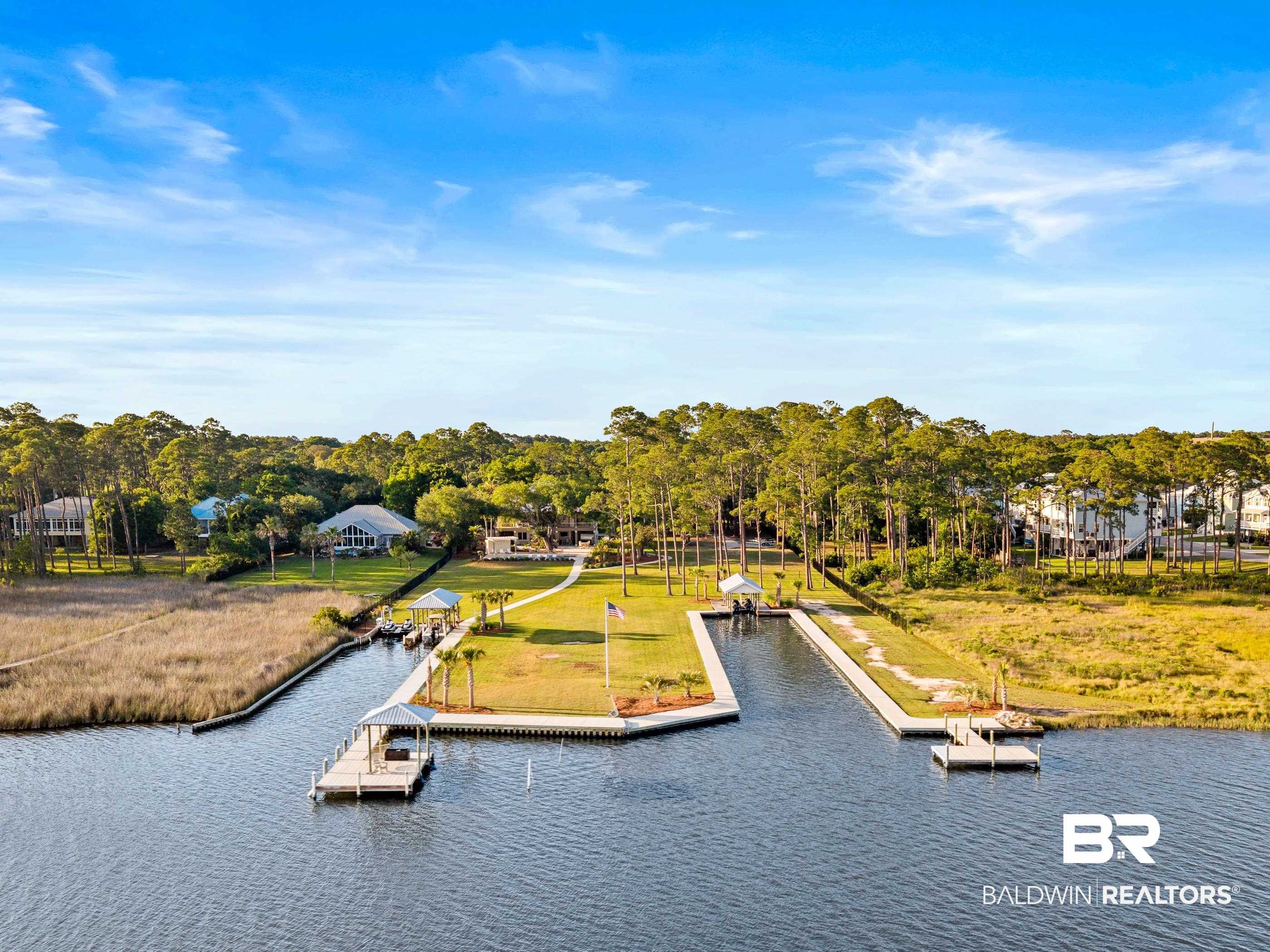 649 W Fort Morgan Rd, Gulf Shores, AL, 36542, USA, 6 Bedrooms Bedrooms, ,4 BathroomsBathrooms,Residential,Active,649 W Fort Morgan Rd,396196
