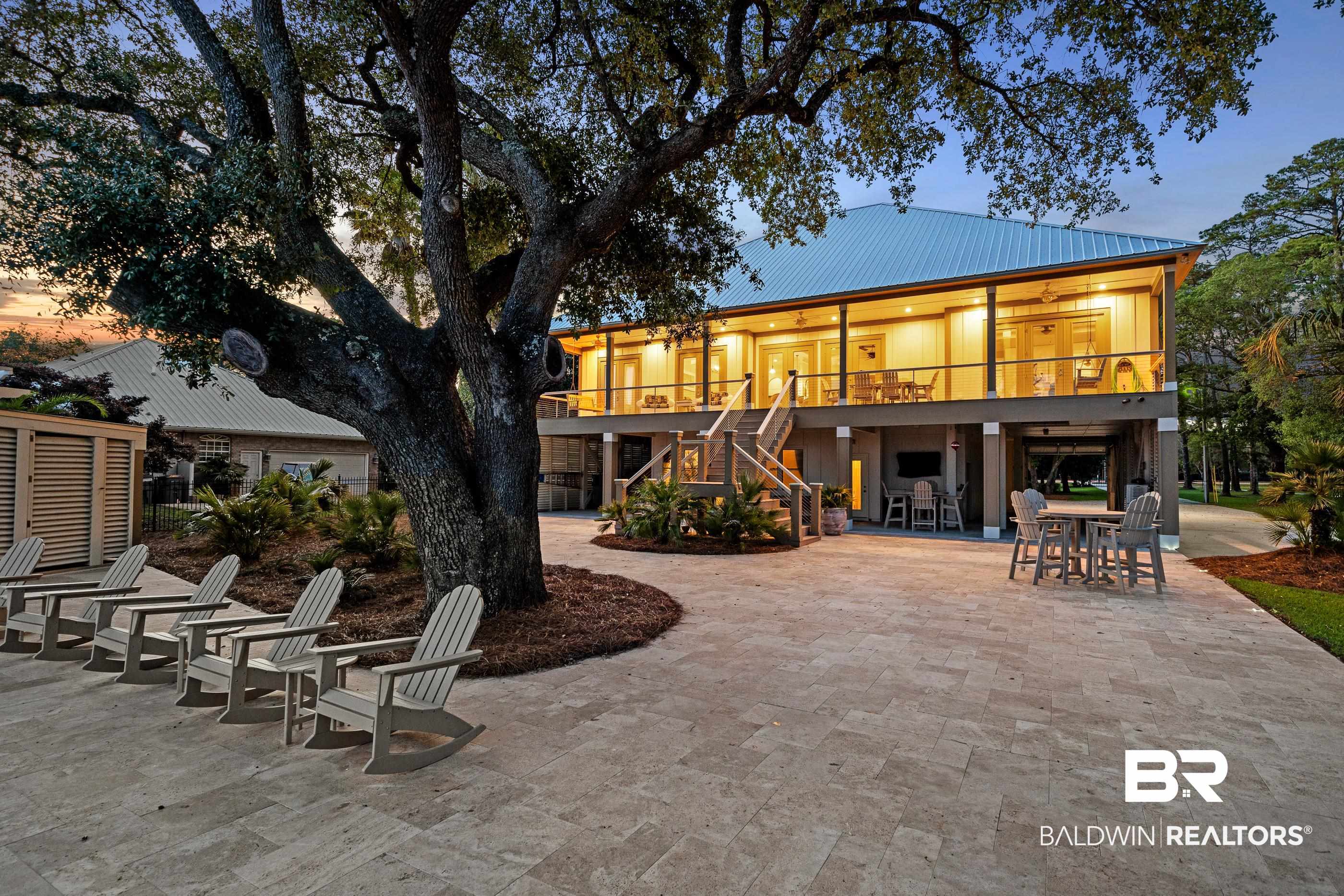 649 W Fort Morgan Rd, Gulf Shores, AL, 36542, USA, 6 Bedrooms Bedrooms, ,4 BathroomsBathrooms,Residential,Active,649 W Fort Morgan Rd,396196