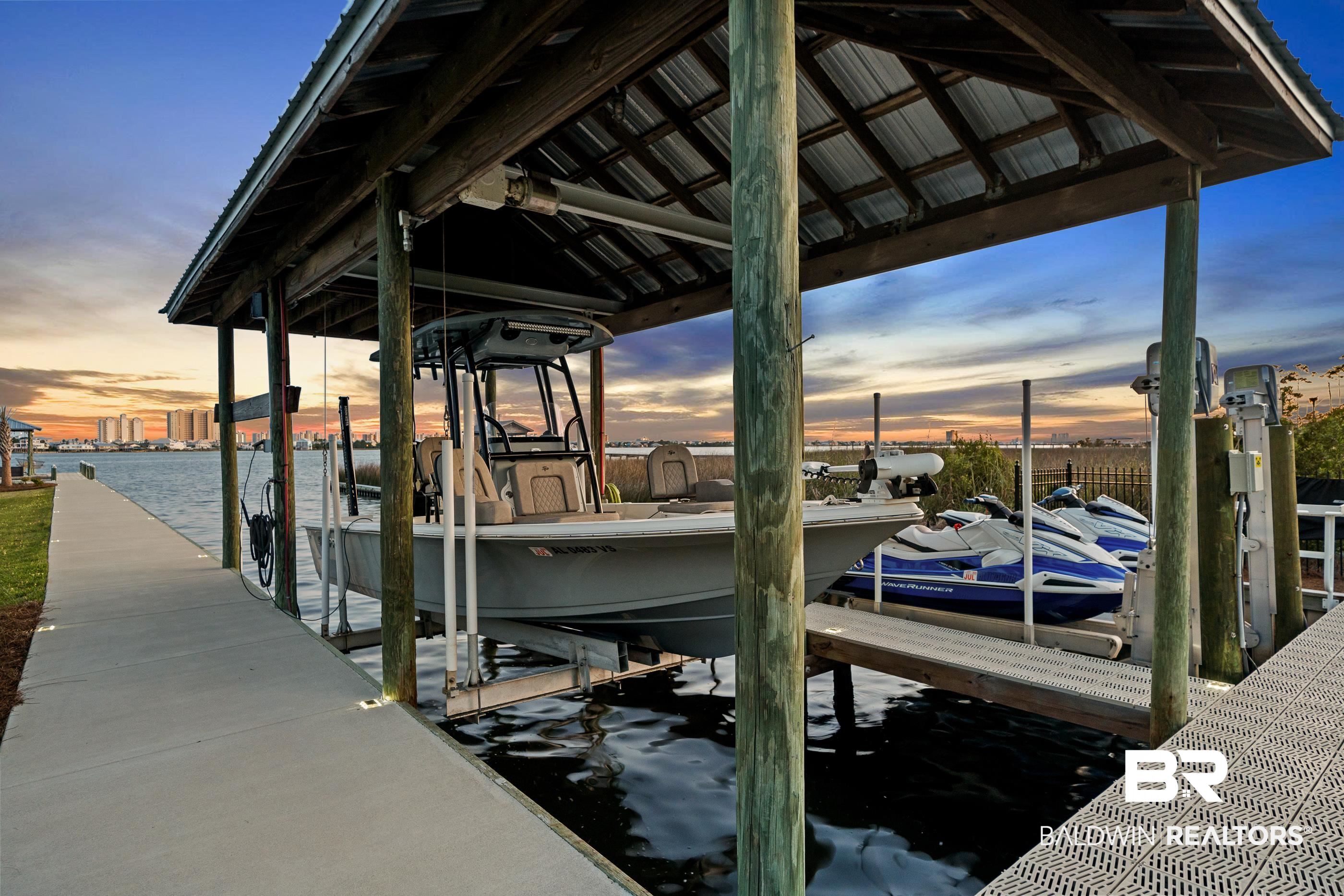 649 W Fort Morgan Rd, Gulf Shores, AL, 36542, USA, 6 Bedrooms Bedrooms, ,4 BathroomsBathrooms,Residential,Active,649 W Fort Morgan Rd,396196