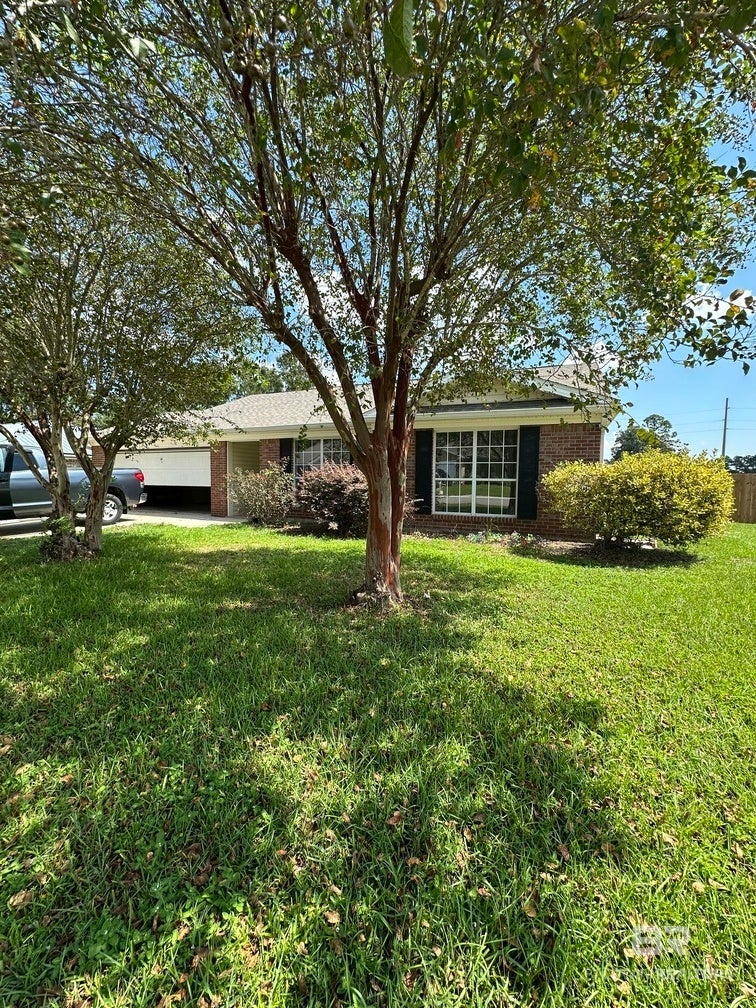 5878 Shady Woods Court