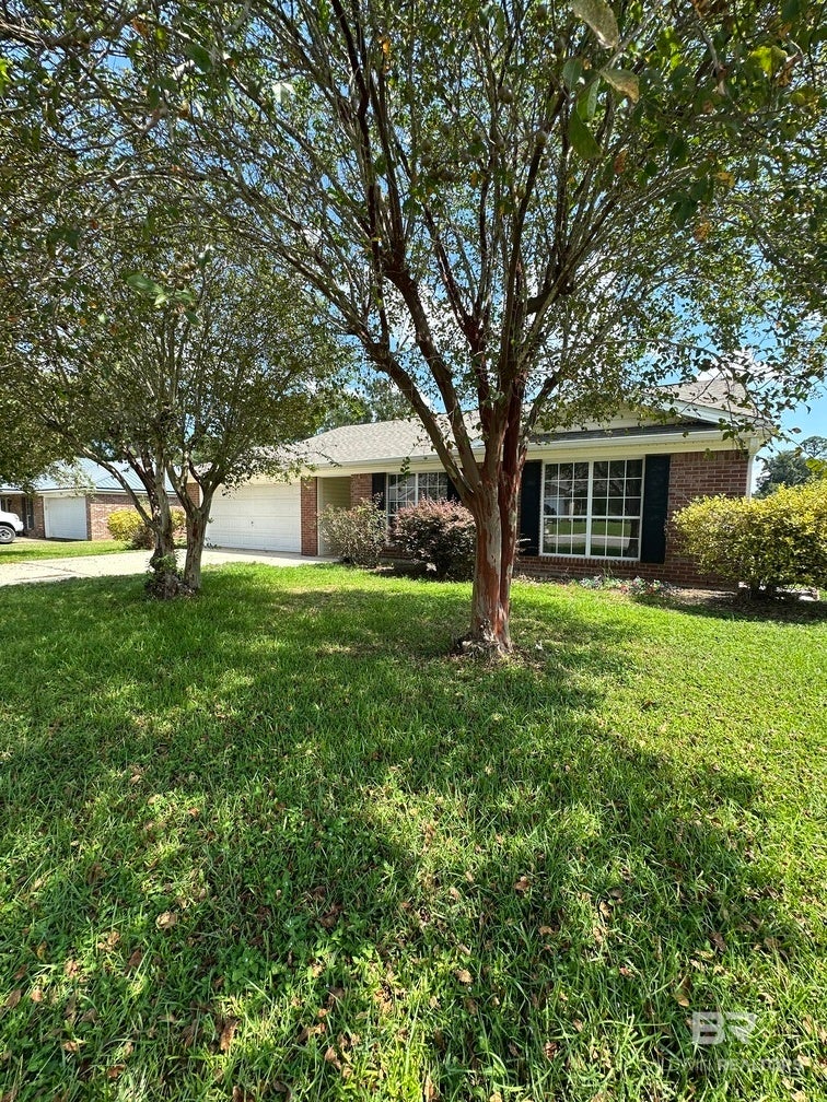 5878 Shady Woods Court
