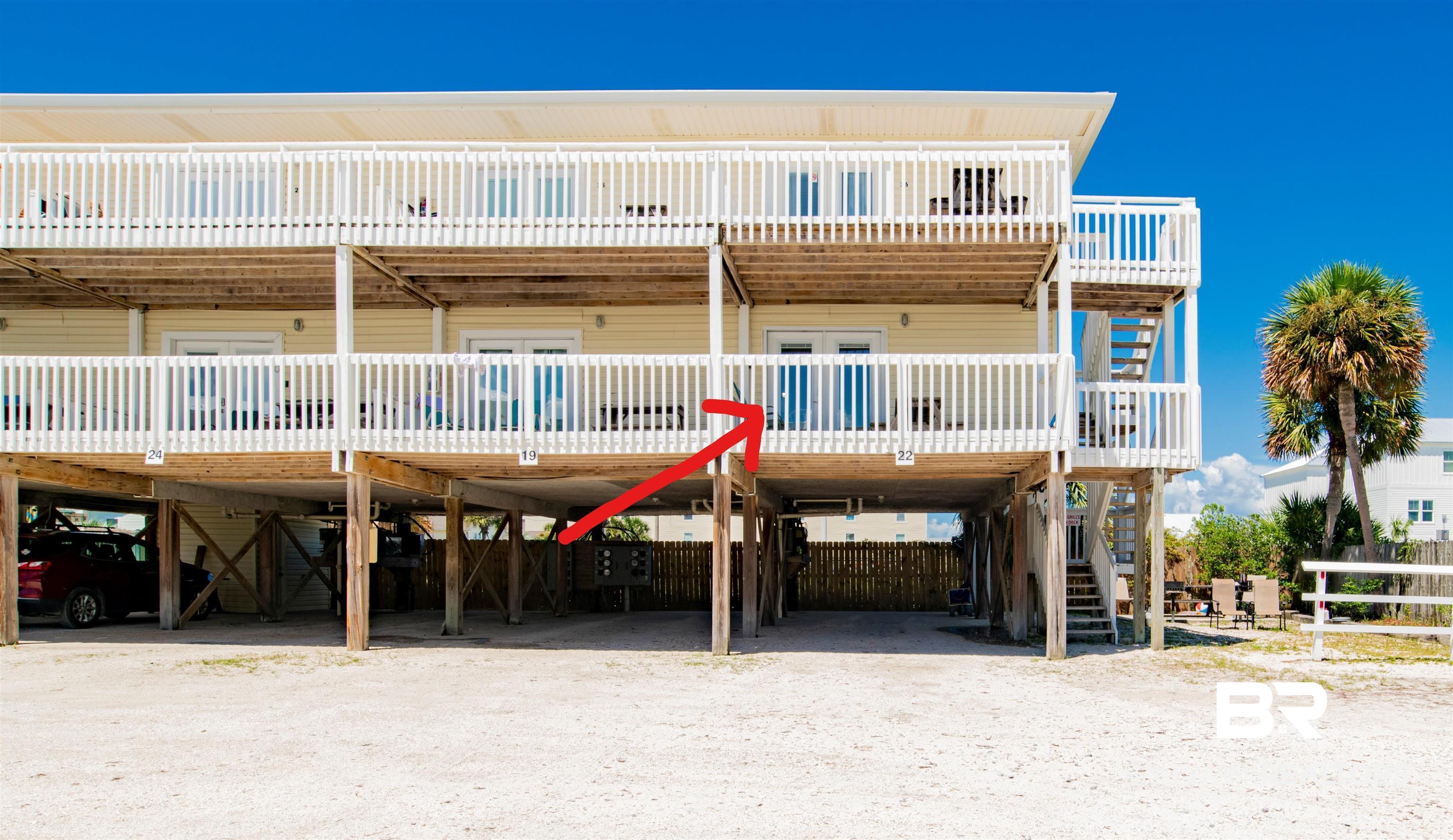 1118 W Beach Boulevard 22