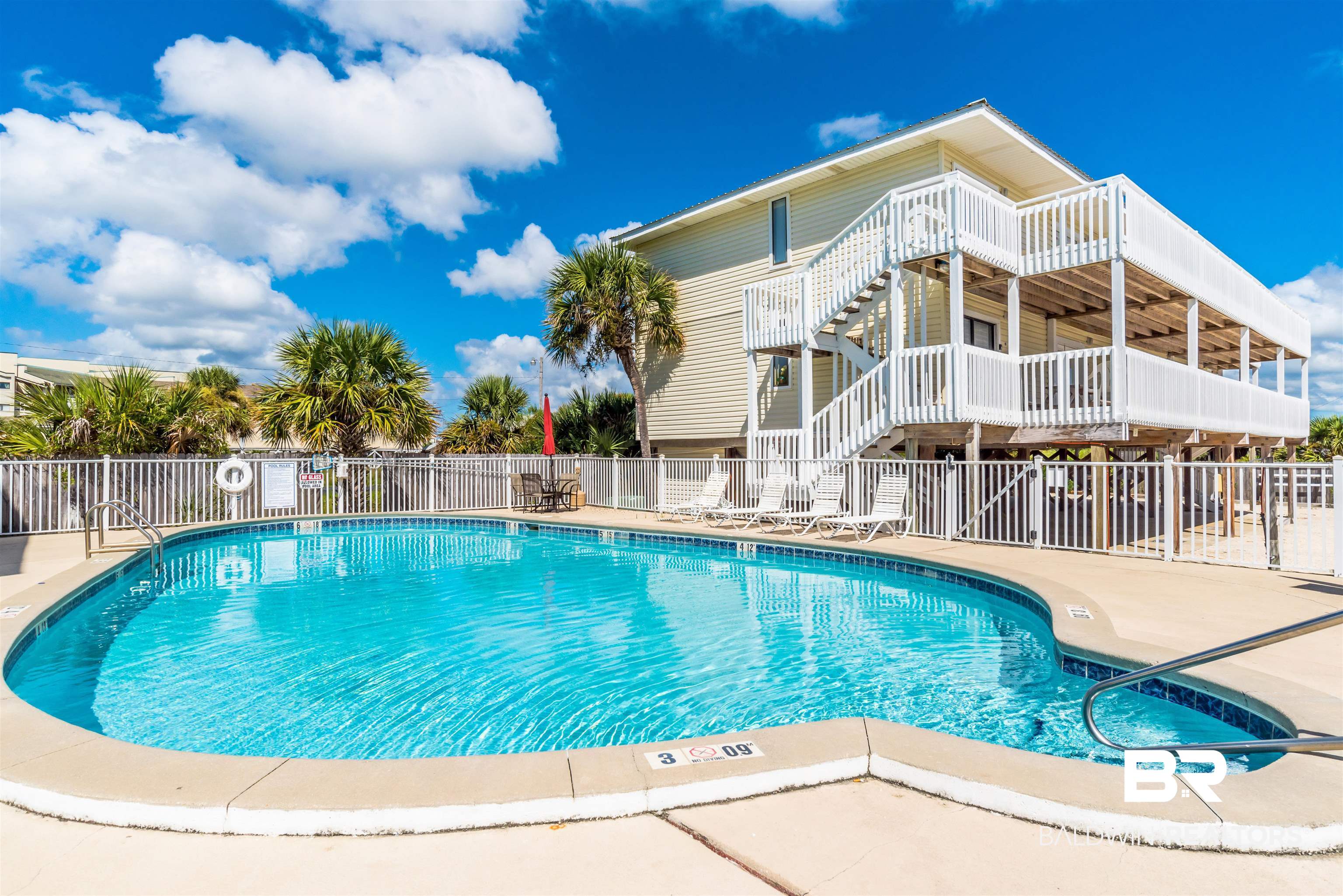 1118 W Beach Boulevard 22
