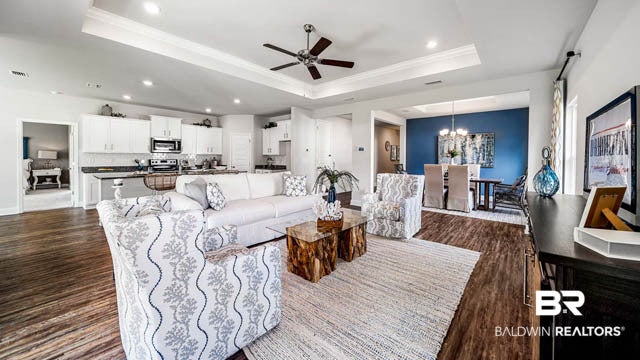 13142 Cripple Creek Ln