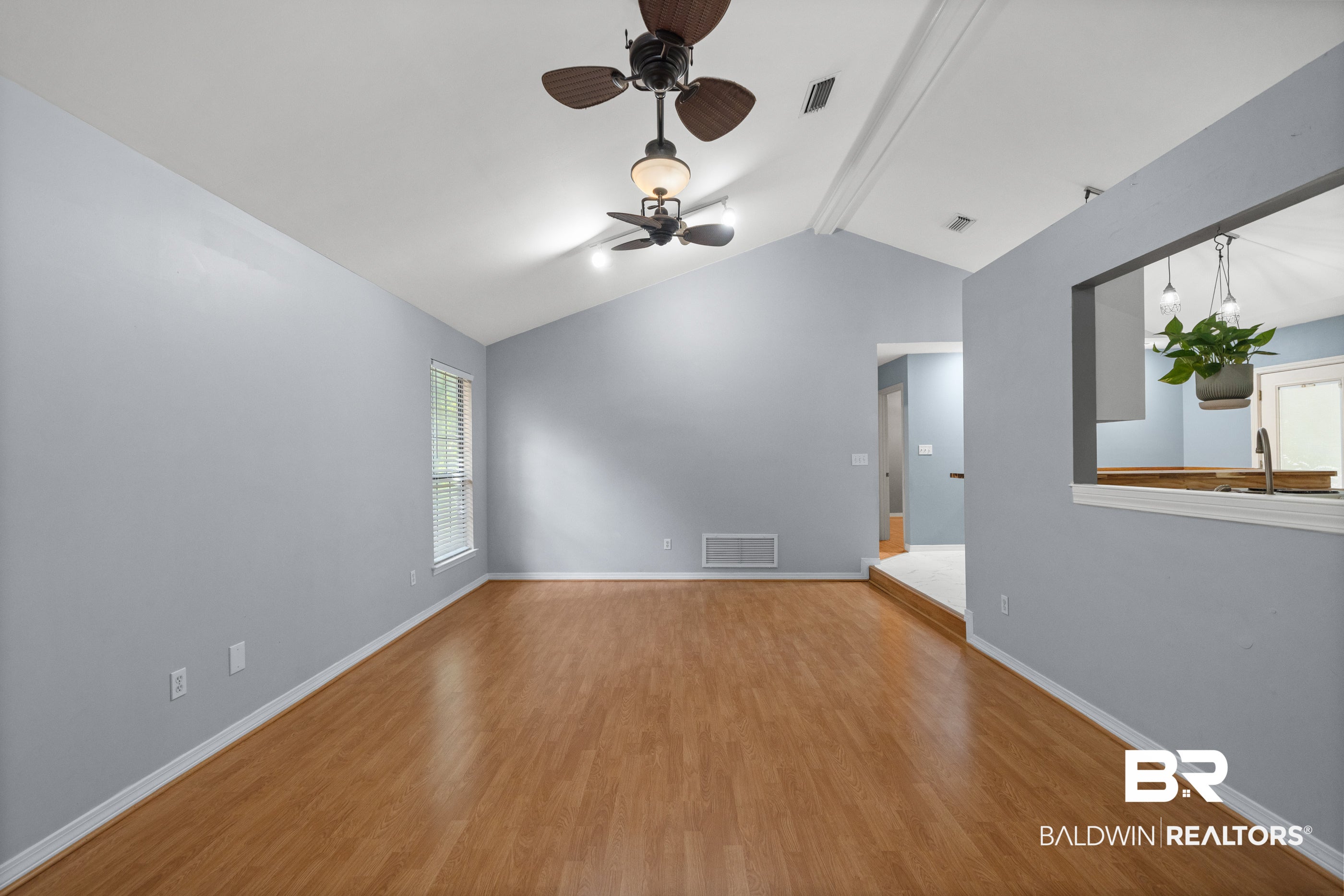 124 Montclair Place