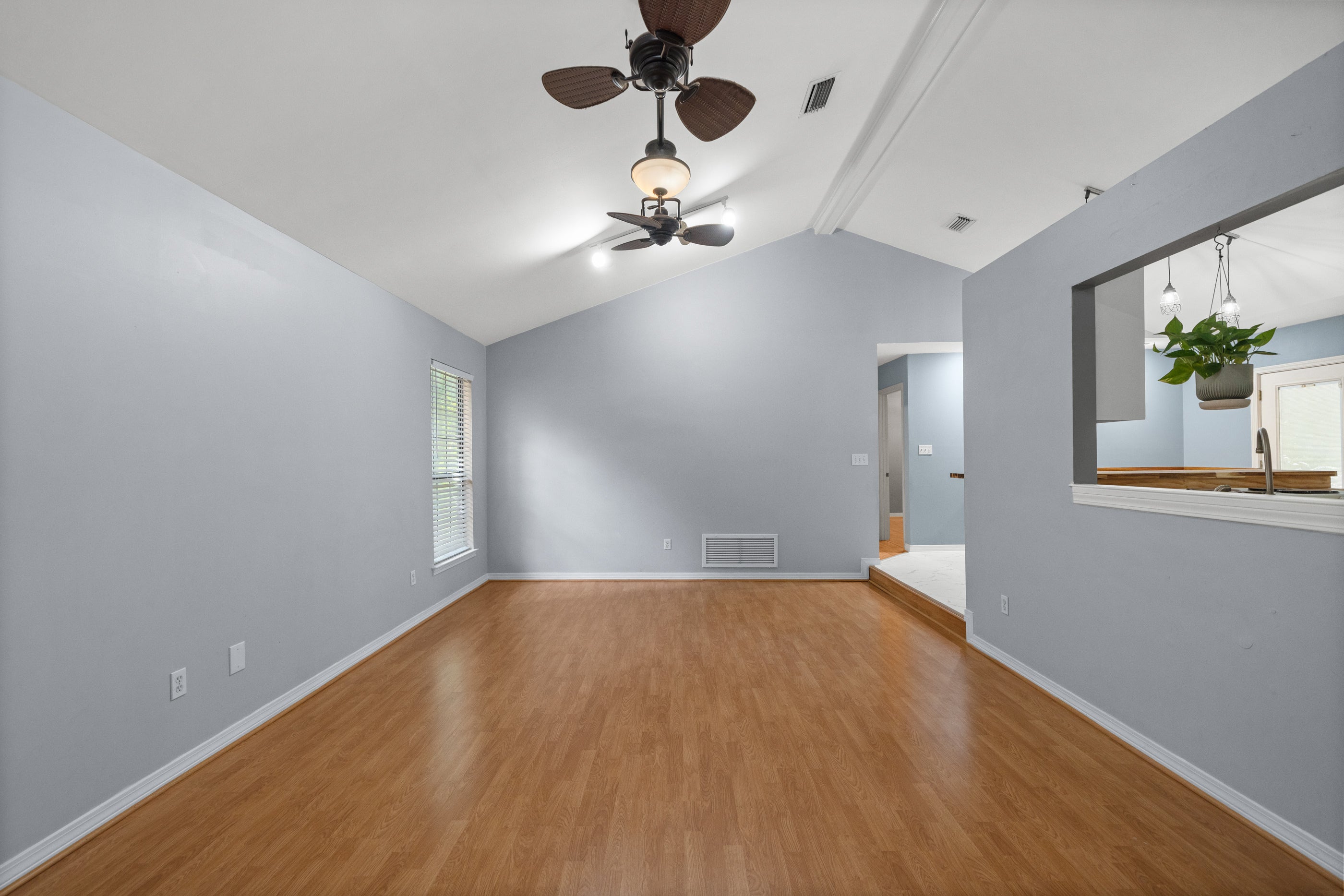 124 Montclair Place