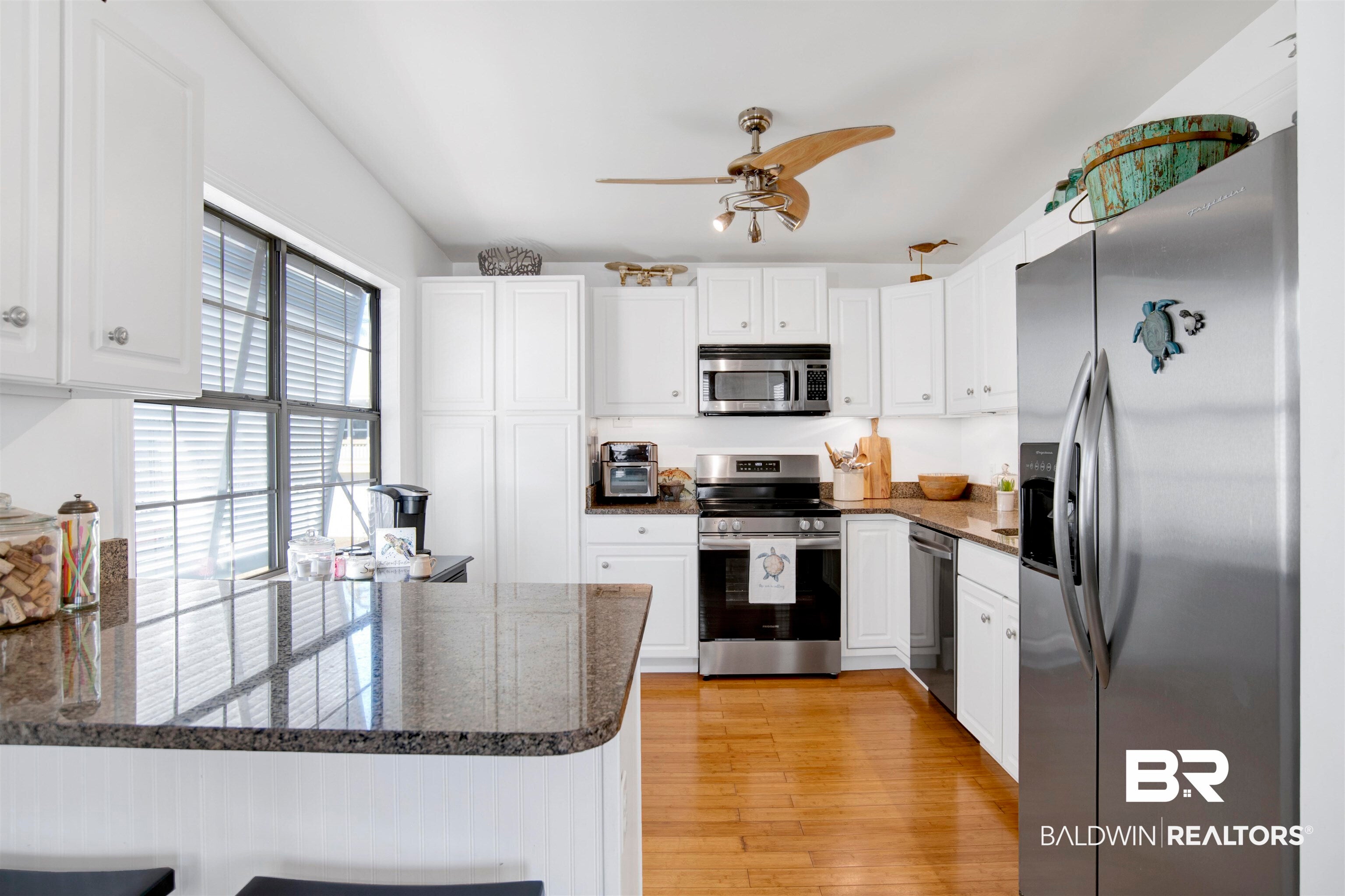 217 W 4th Avenue