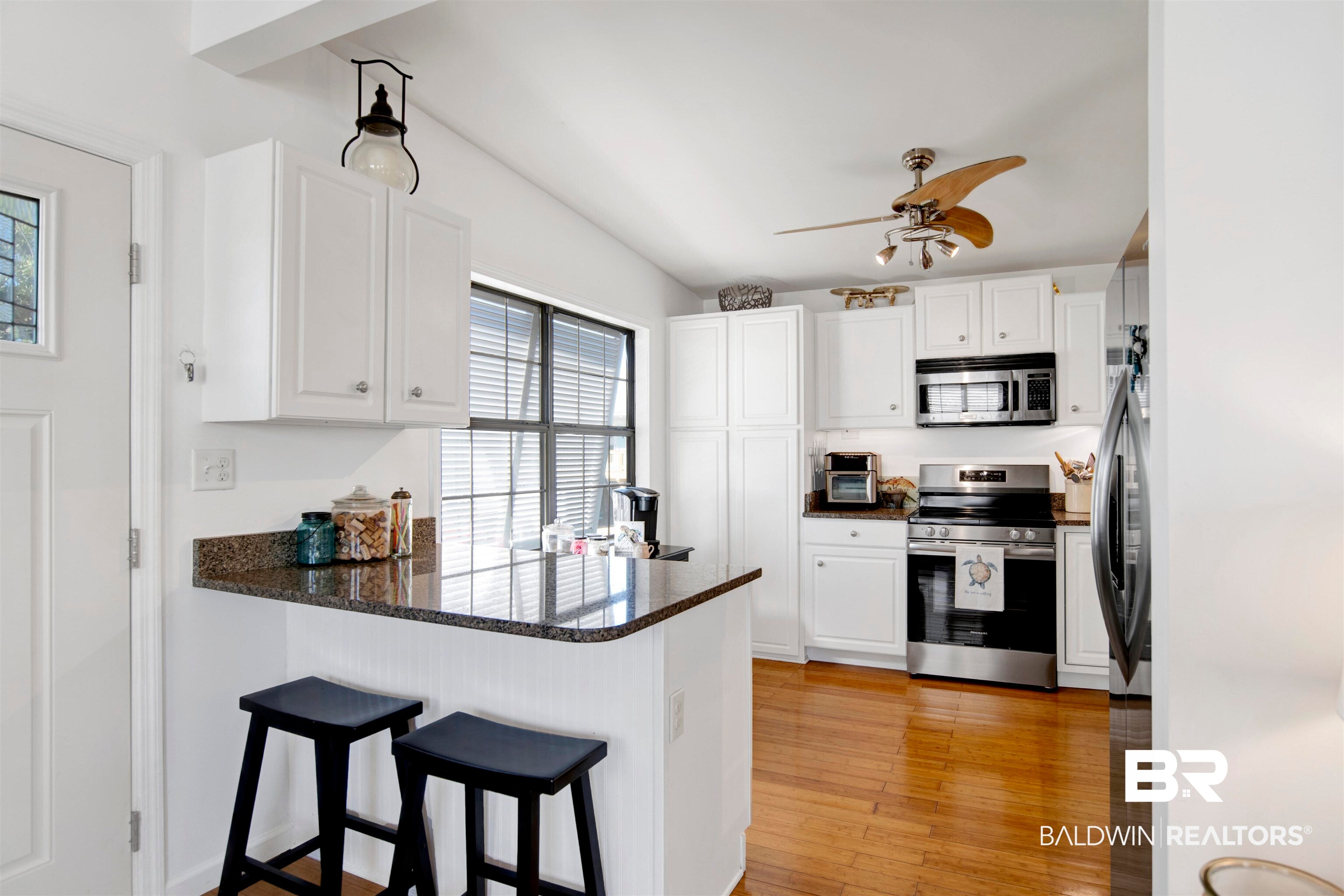 217 W 4th Avenue