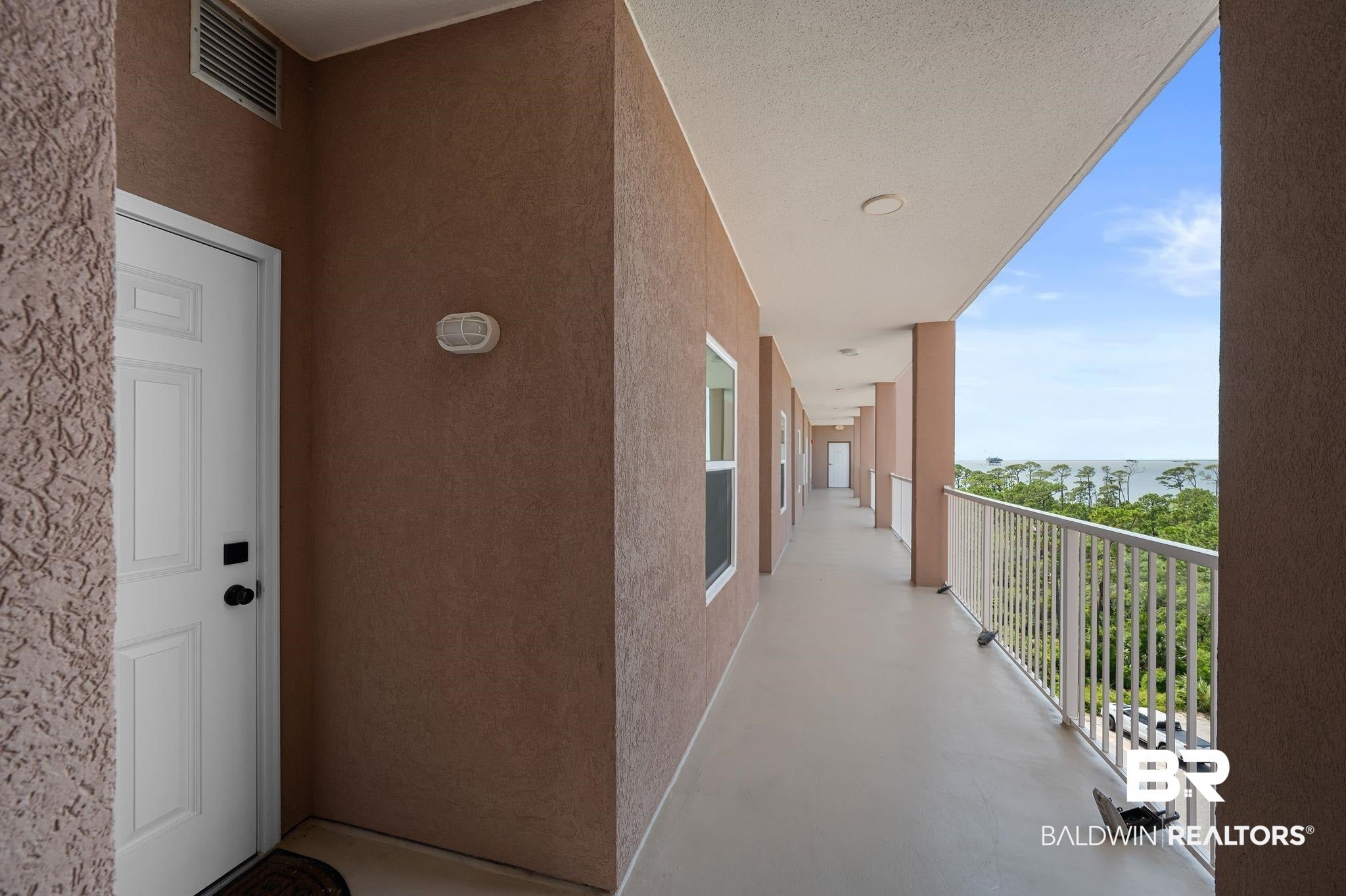 1380 State Highway 180 605