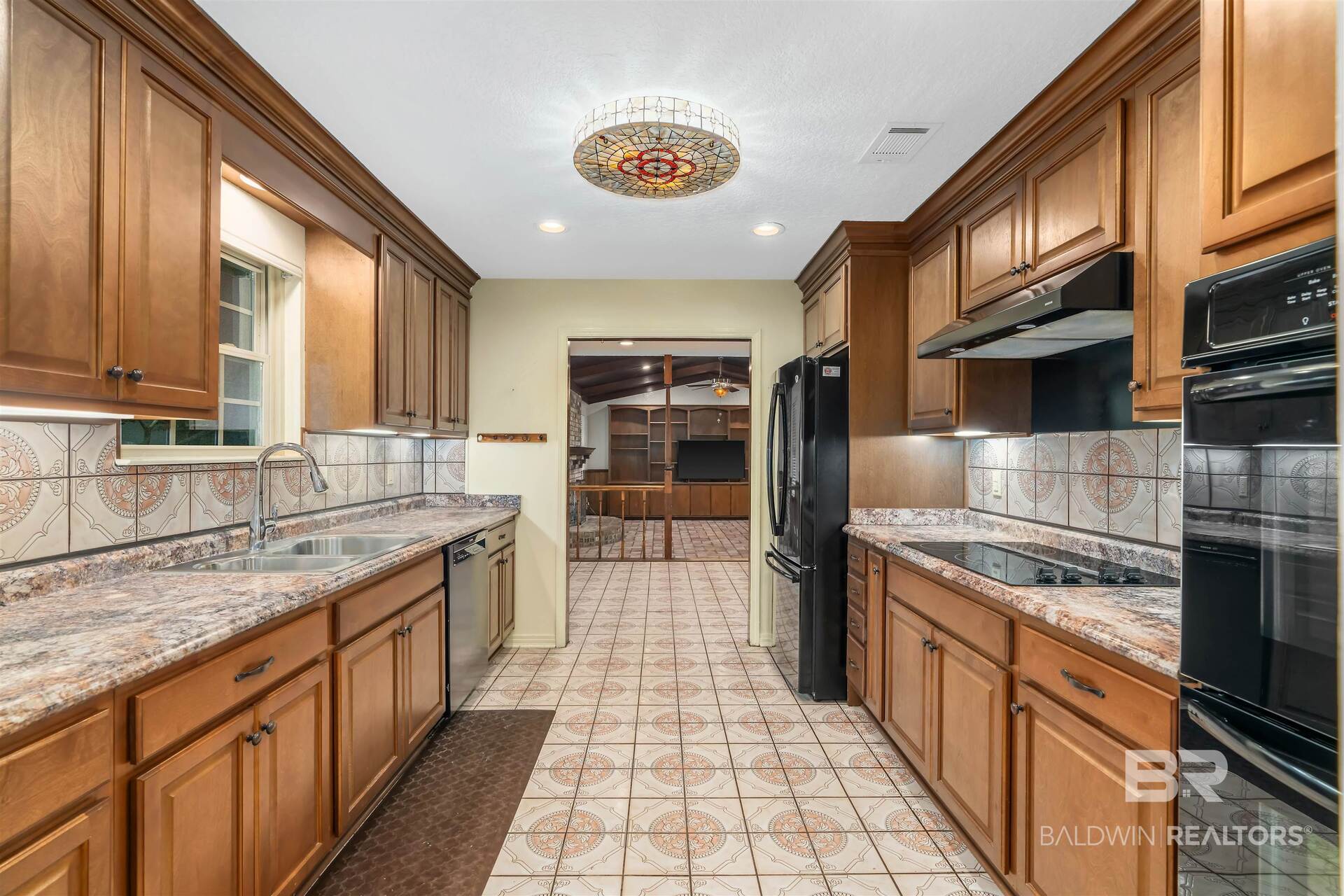 9712 Wills Lane
