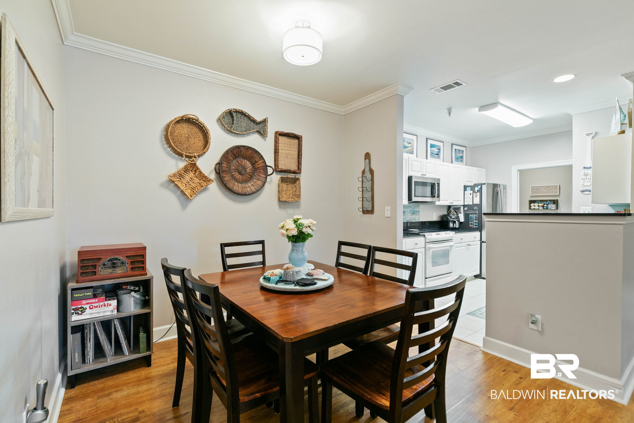 450 Park Ave 111