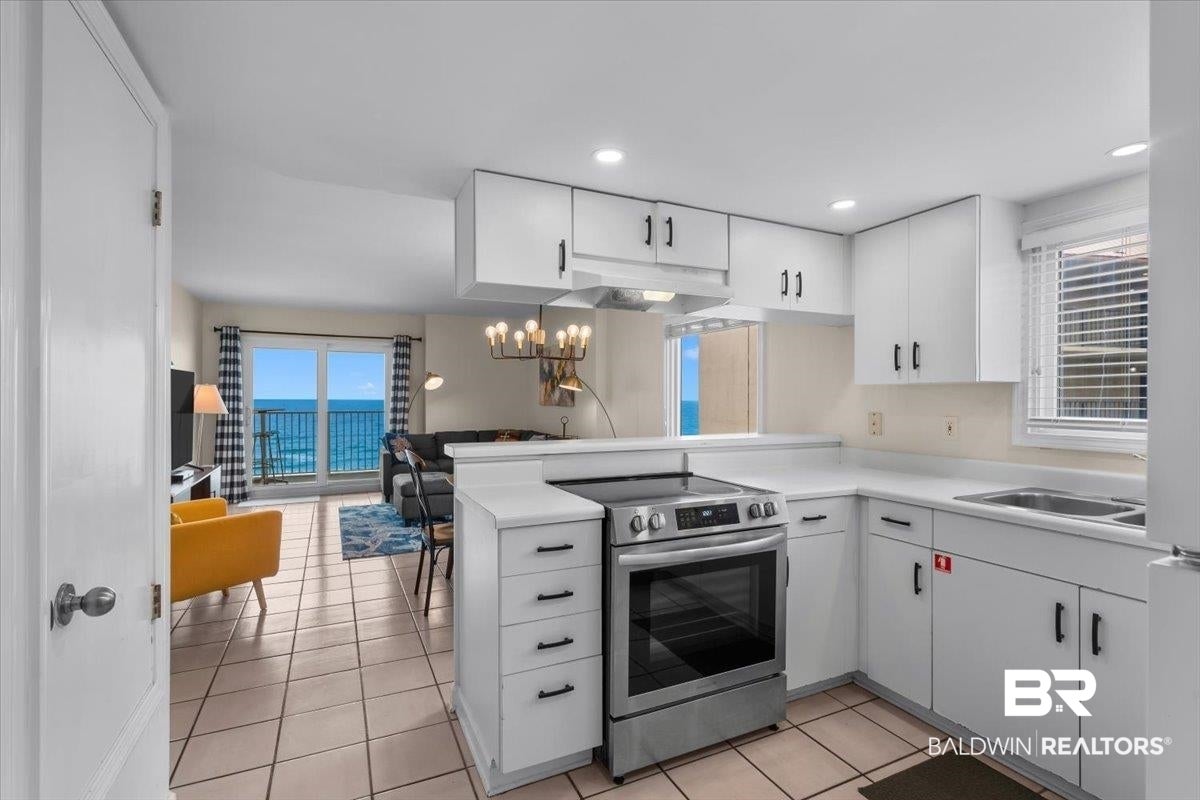 517 E Beach Boulevard 5D