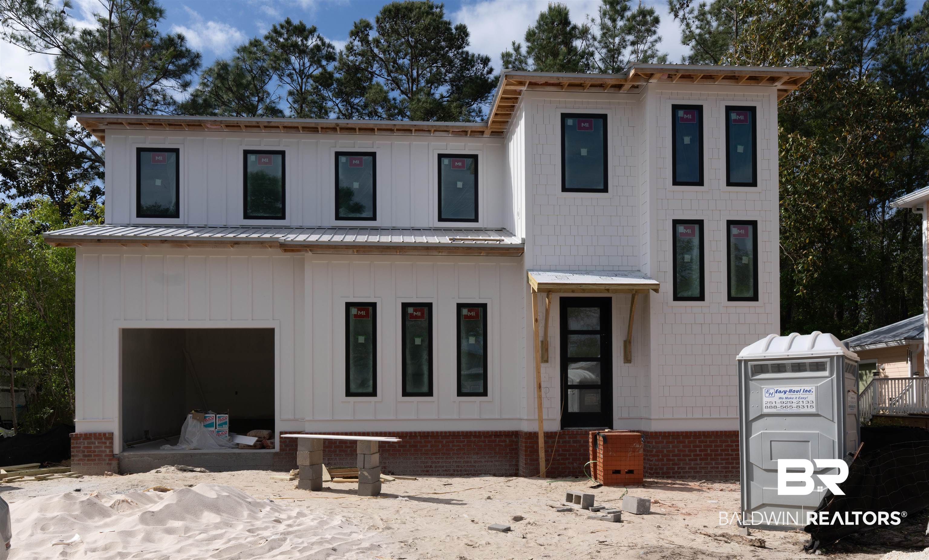 27390 Magnolia Drive