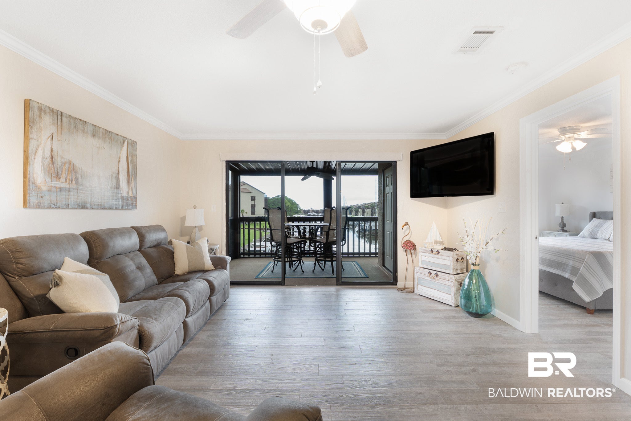 4723 Port Side Lane UNIT 102