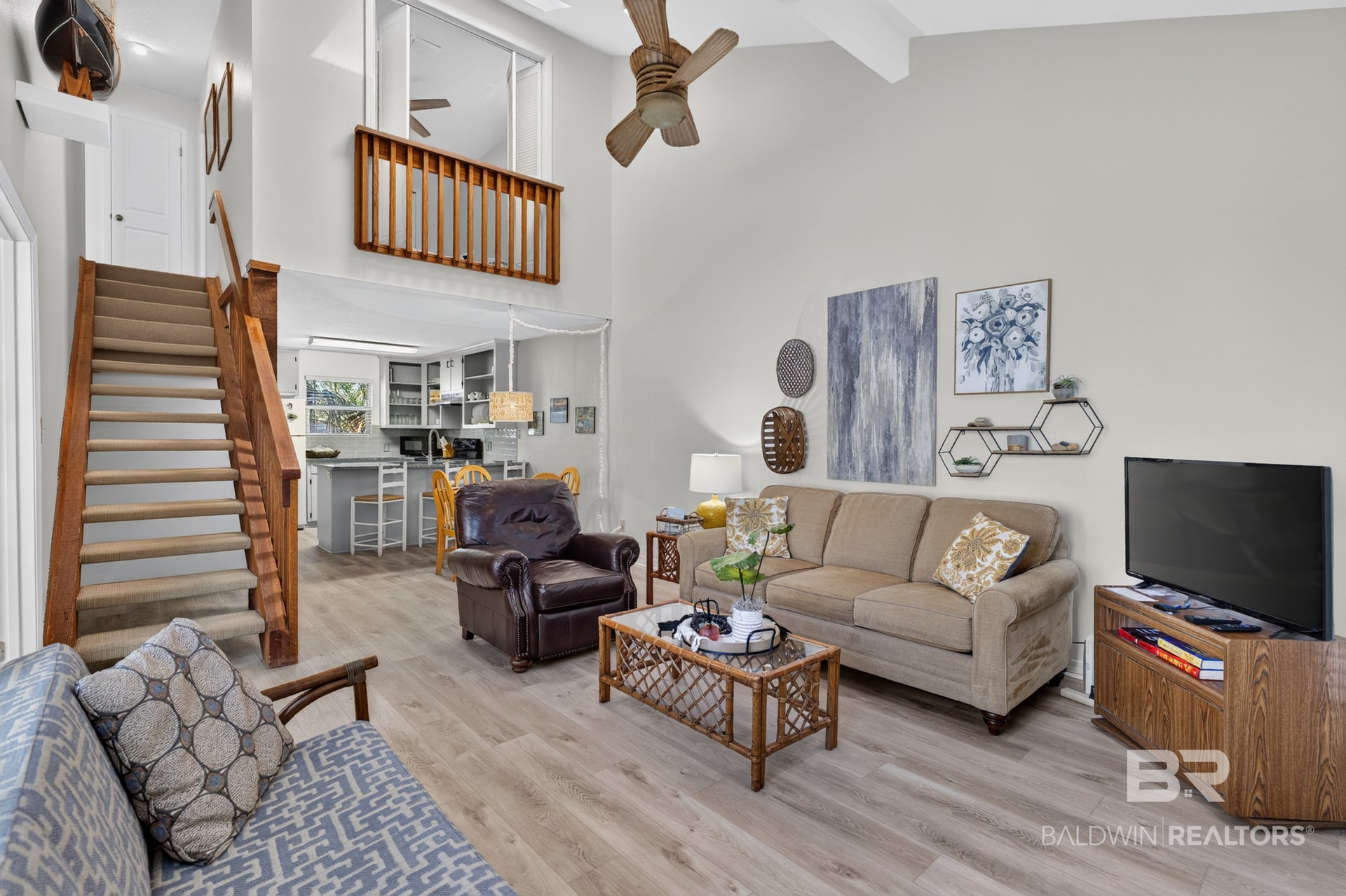 389 Clubhouse Drive I4