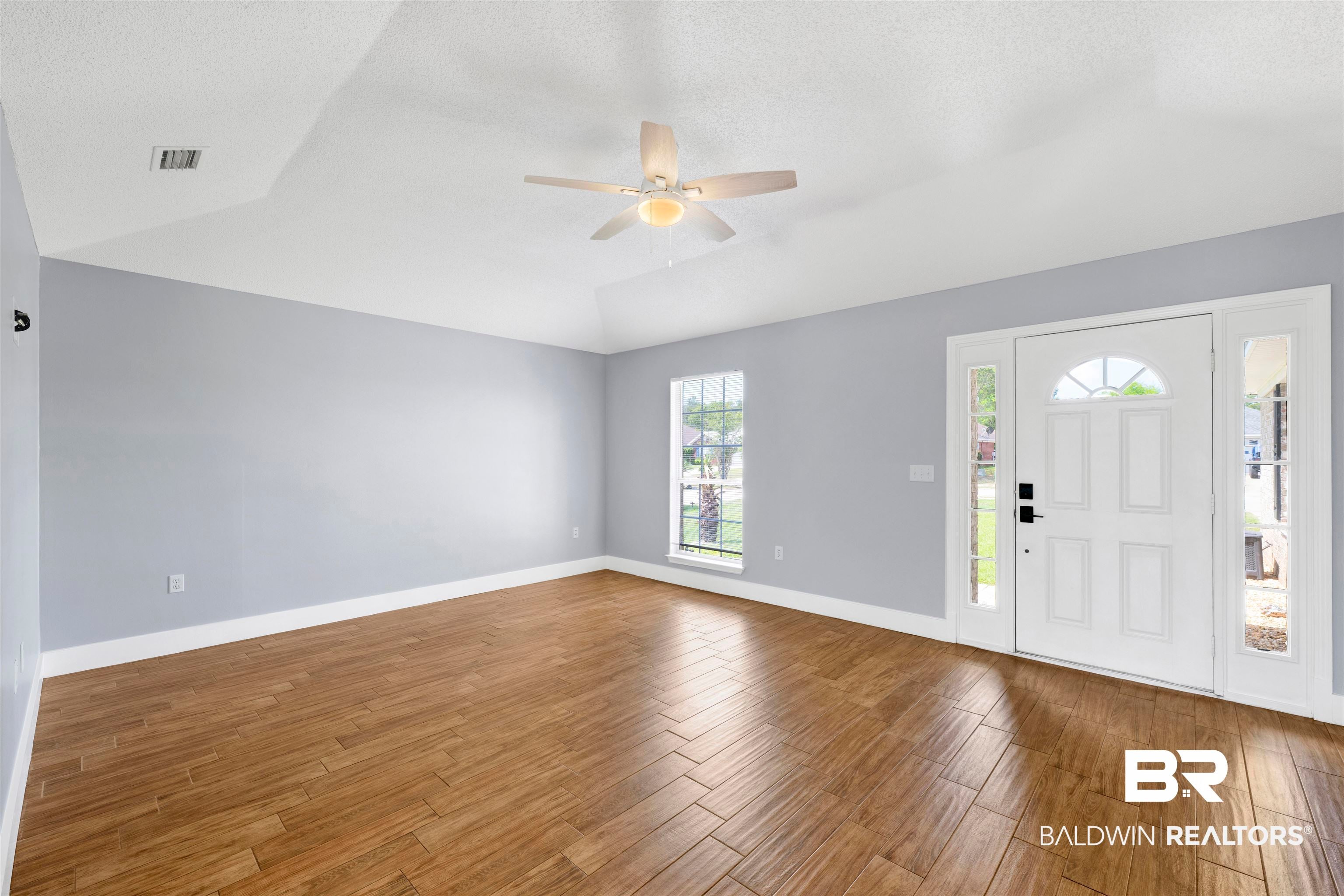 1368 W Hardwood Drive