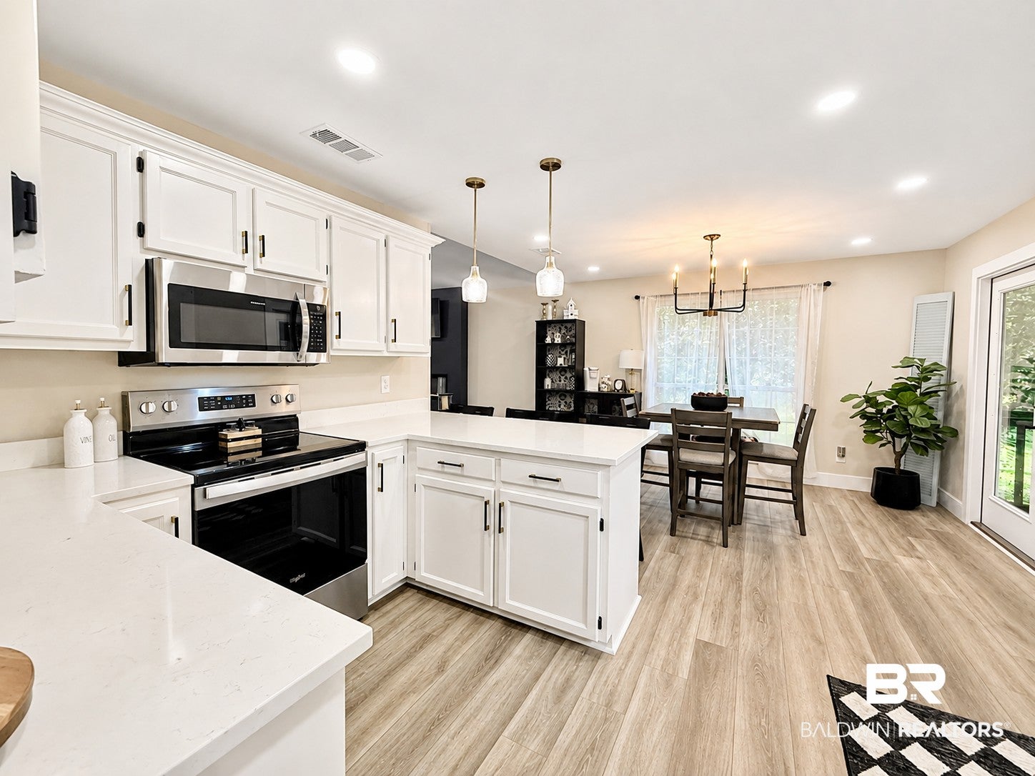 22108 W Hill N Dale - Photo 3