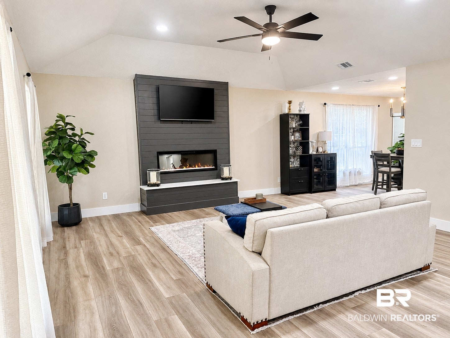 22108 W Hill N Dale - Photo 4