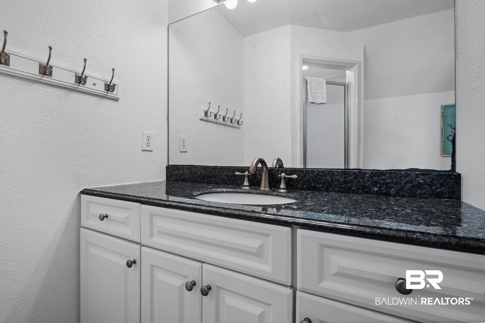 276 Boykin Ct S, Gulf Shores, AL, 36542, USA, 5 Bedrooms Bedrooms, ,5 BathroomsBathrooms,Residential,Active,276 Boykin Ct S,387333