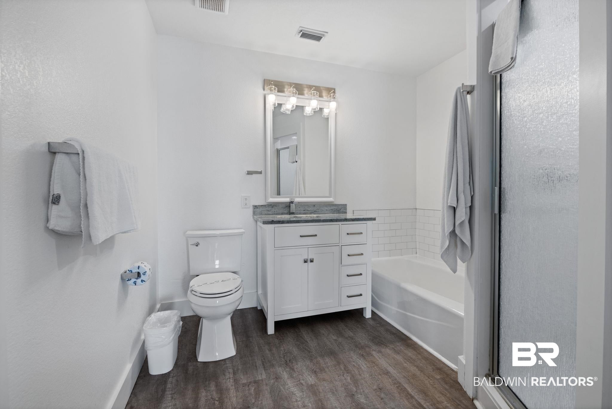 276 Boykin Ct S, Gulf Shores, AL, 36542, USA, 5 Bedrooms Bedrooms, ,5 BathroomsBathrooms,Residential,Active,276 Boykin Ct S,387333