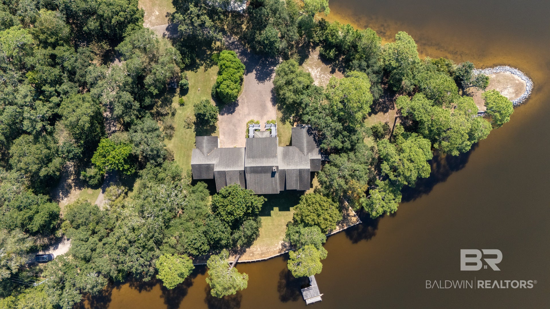 8760 Red Fish Point Rd