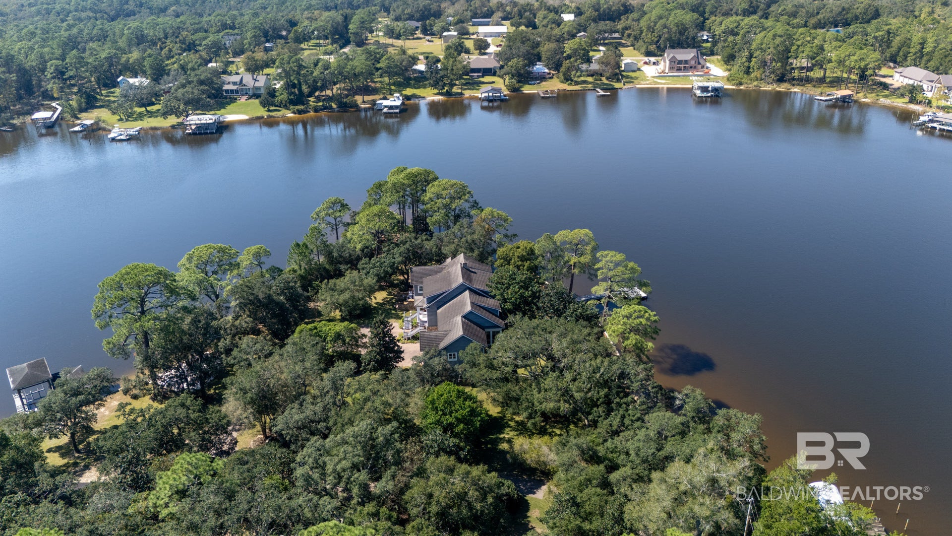 8760 Red Fish Point Rd