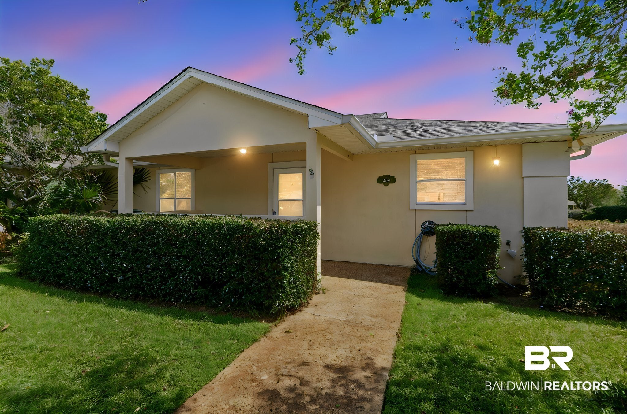9388 Villas Drive